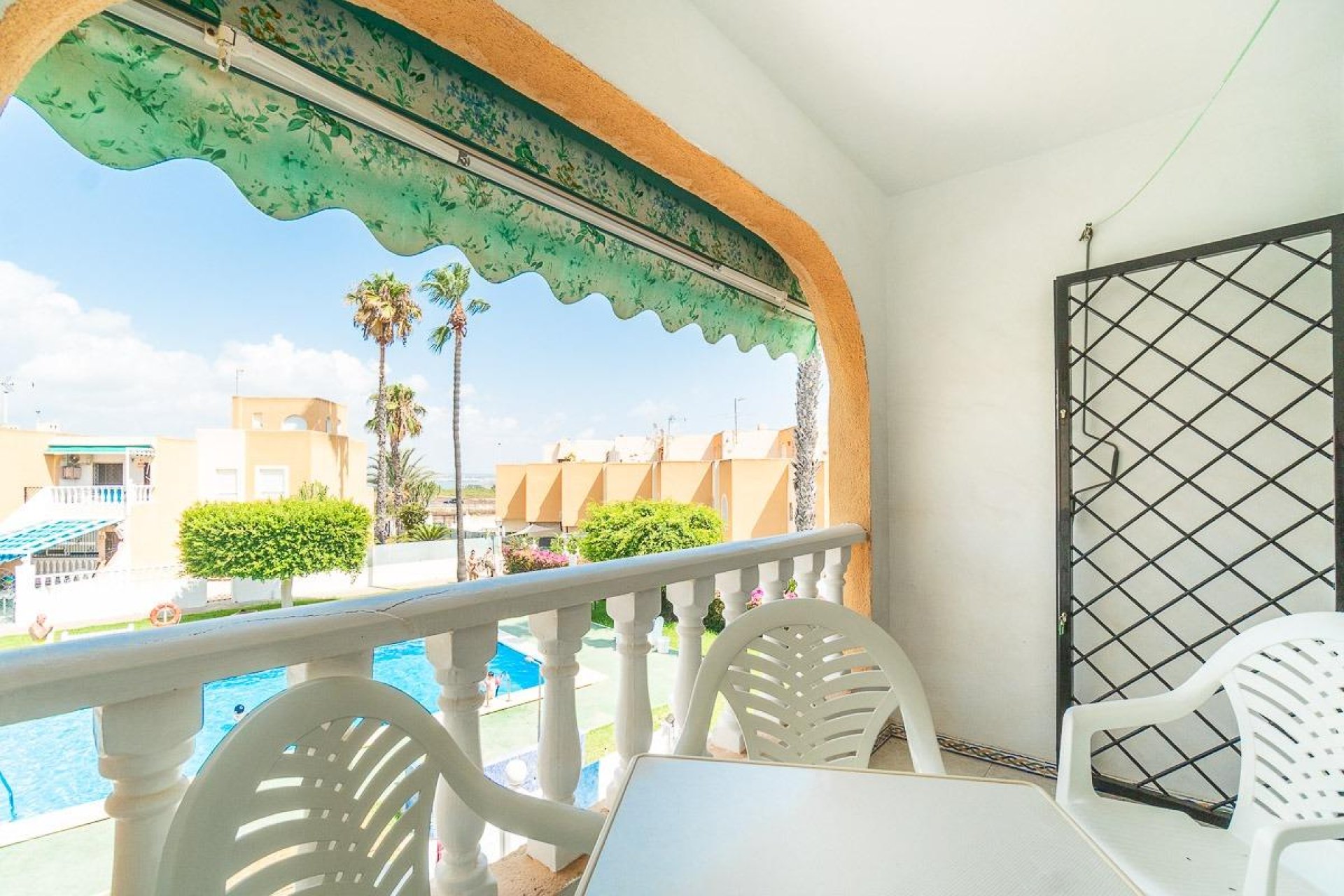 Rynek wtórny - Mieszkanie  -
Torrevieja - Torreblanca