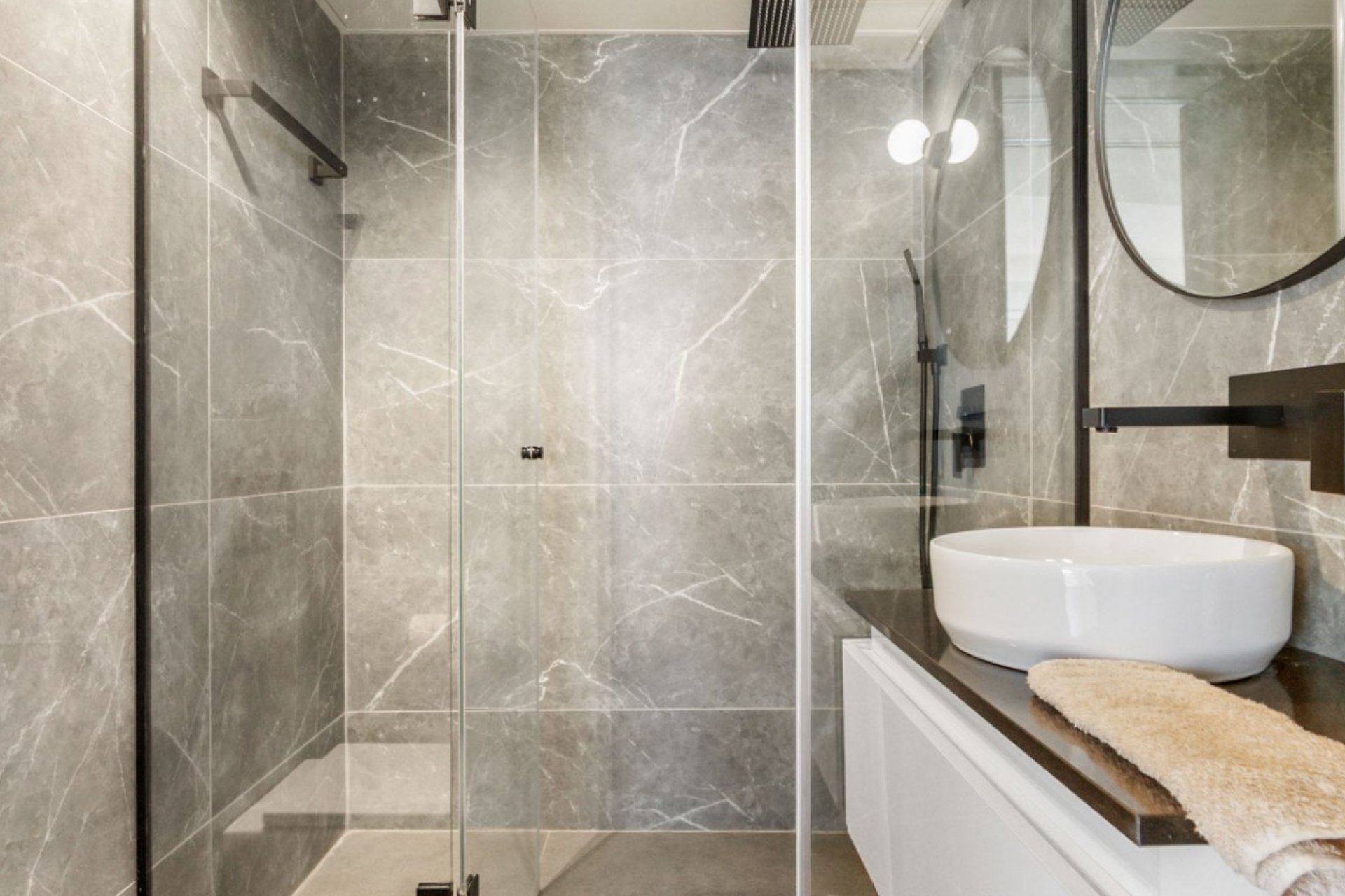 Rynek wtórny - Mieszkanie  -
Torrevieja - Torrevieja - Centre