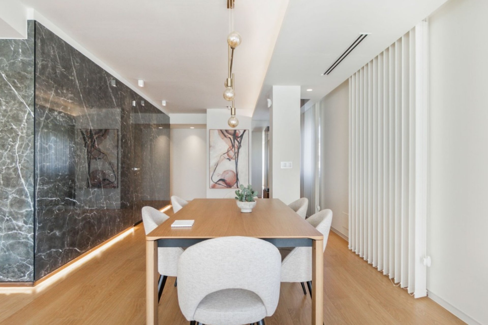 Rynek wtórny - Mieszkanie  -
Torrevieja - Torrevieja - Centre