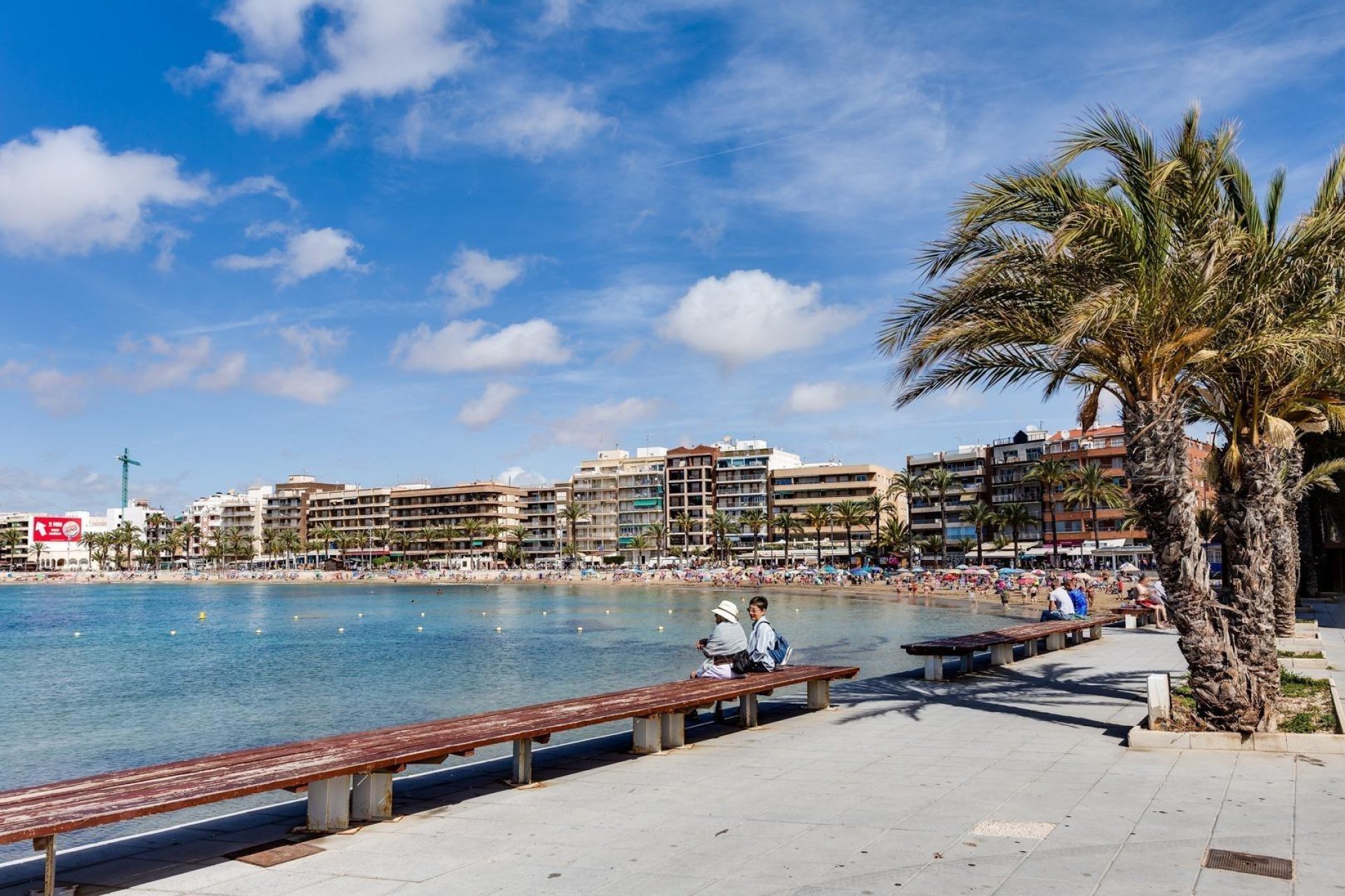 Rynek wtórny - Mieszkanie w bloku -
Torrevieja - Centro