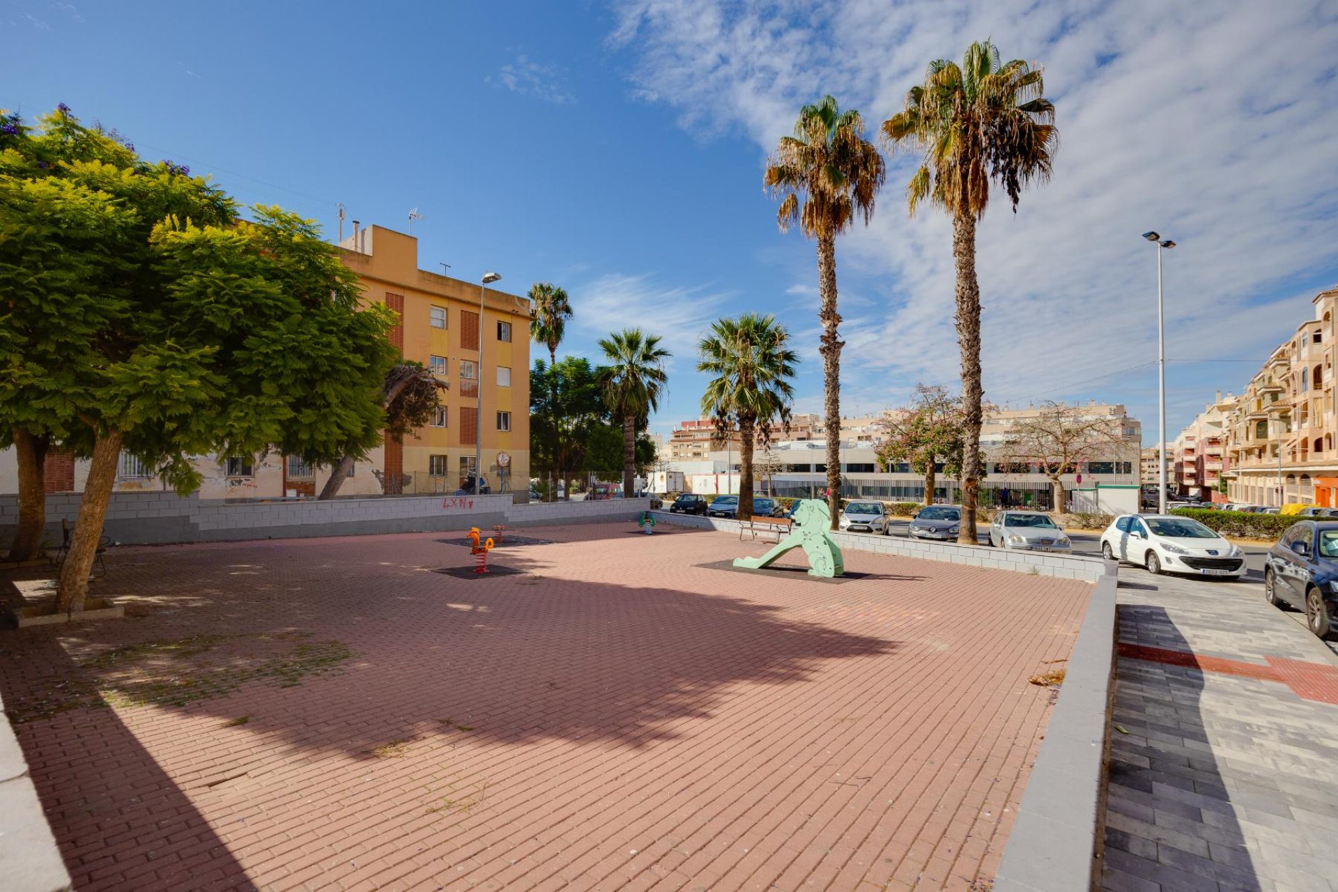 Rynek wtórny - Mieszkanie w bloku -
Torrevieja - Centro