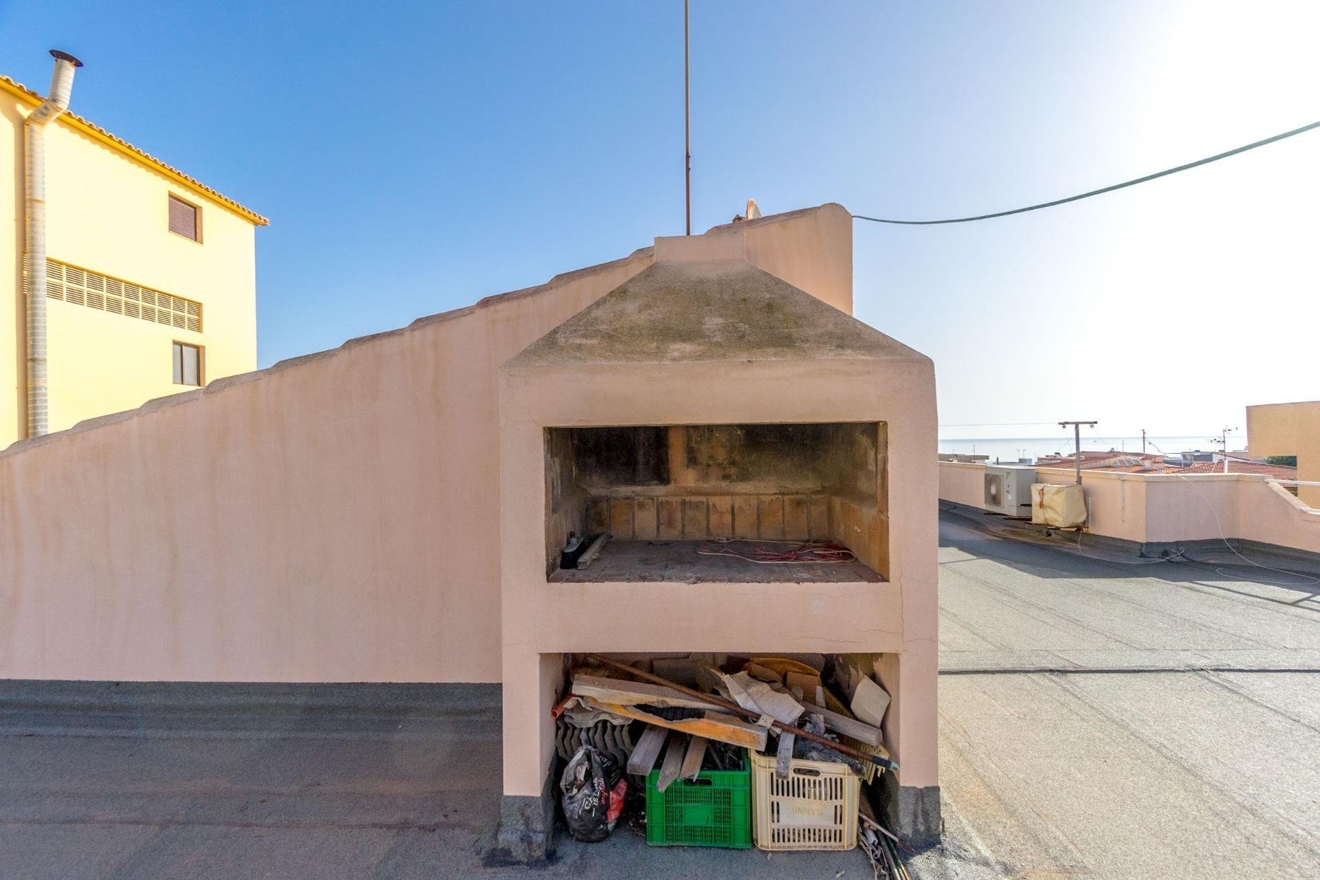 Rynek wtórny - Mieszkanie w bloku -
Torrevieja - La Mata