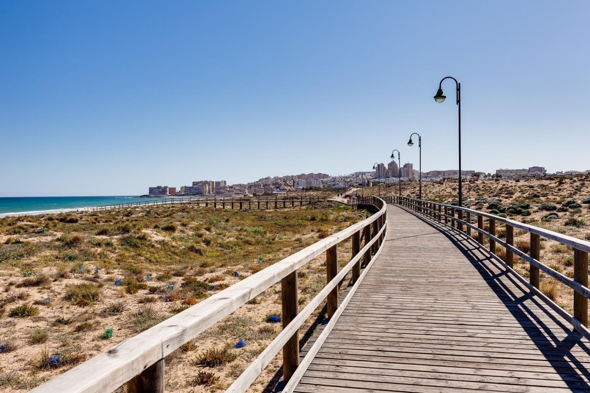 Rynek wtórny - Mieszkanie w bloku -
Torrevieja - La Mata