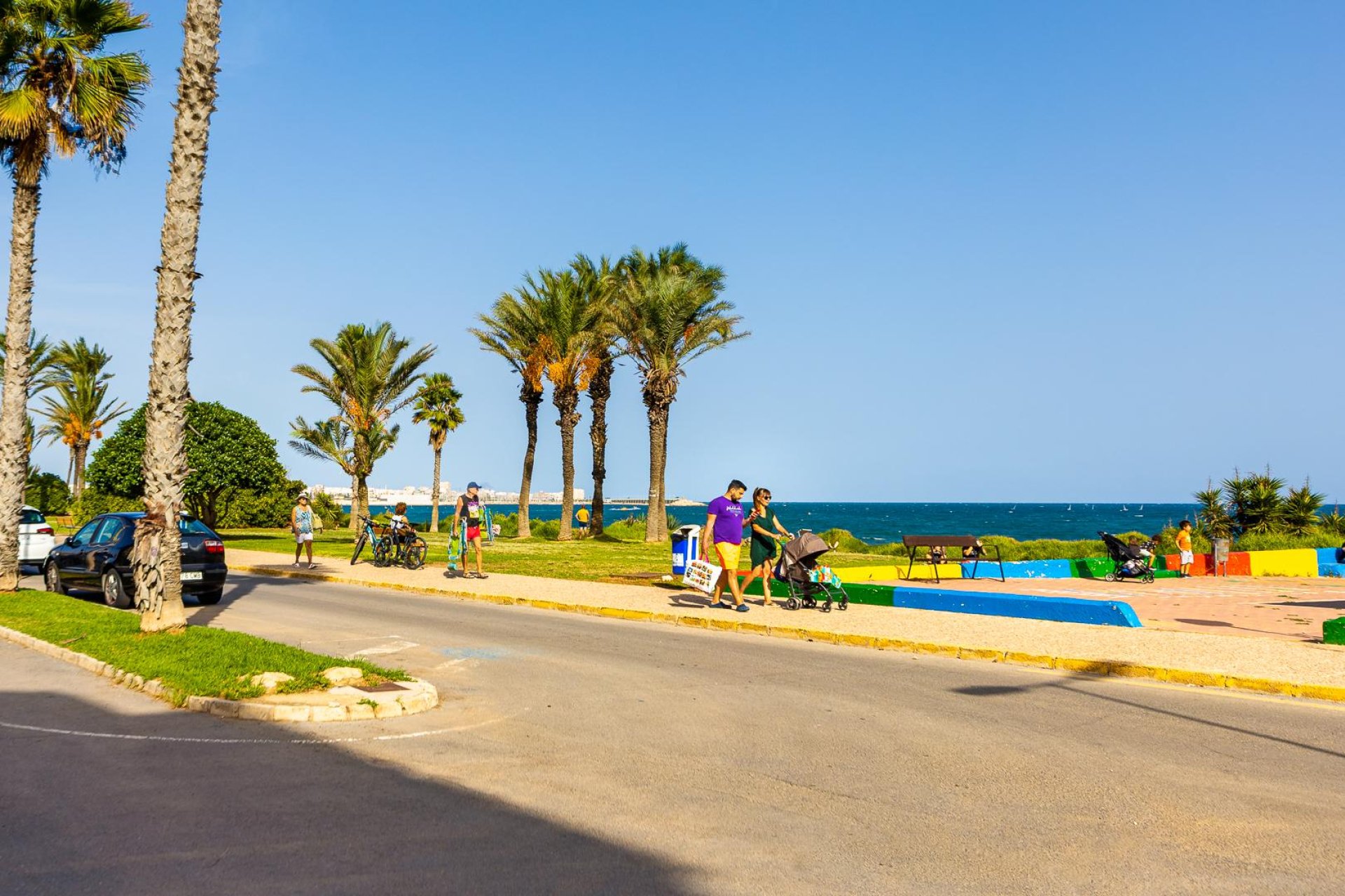 Rynek wtórny - Mieszkanie w bloku -
Torrevieja - La Veleta