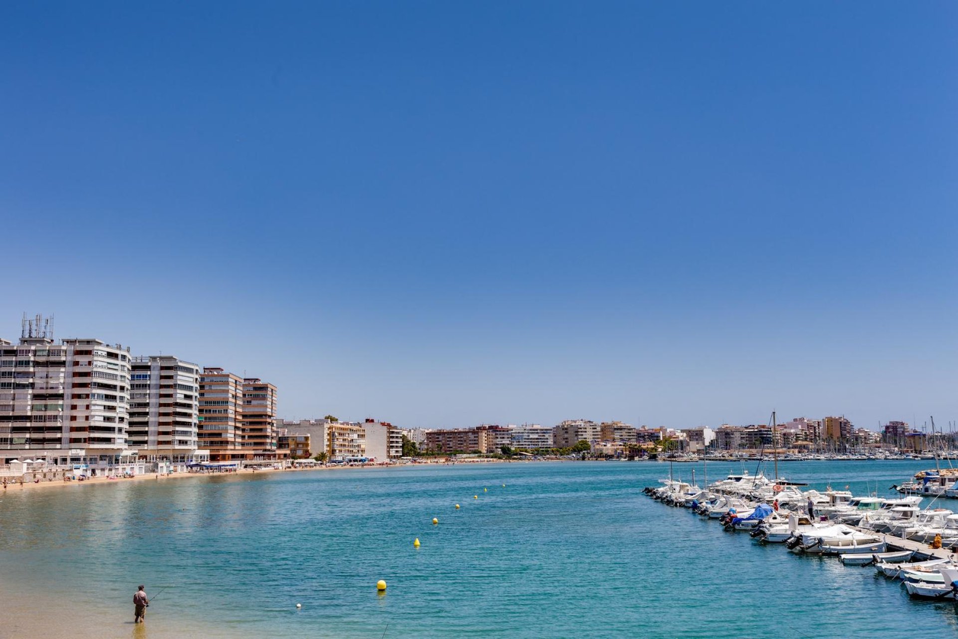 Rynek wtórny - Mieszkanie w bloku -
Torrevieja - Playa de los Naufragos