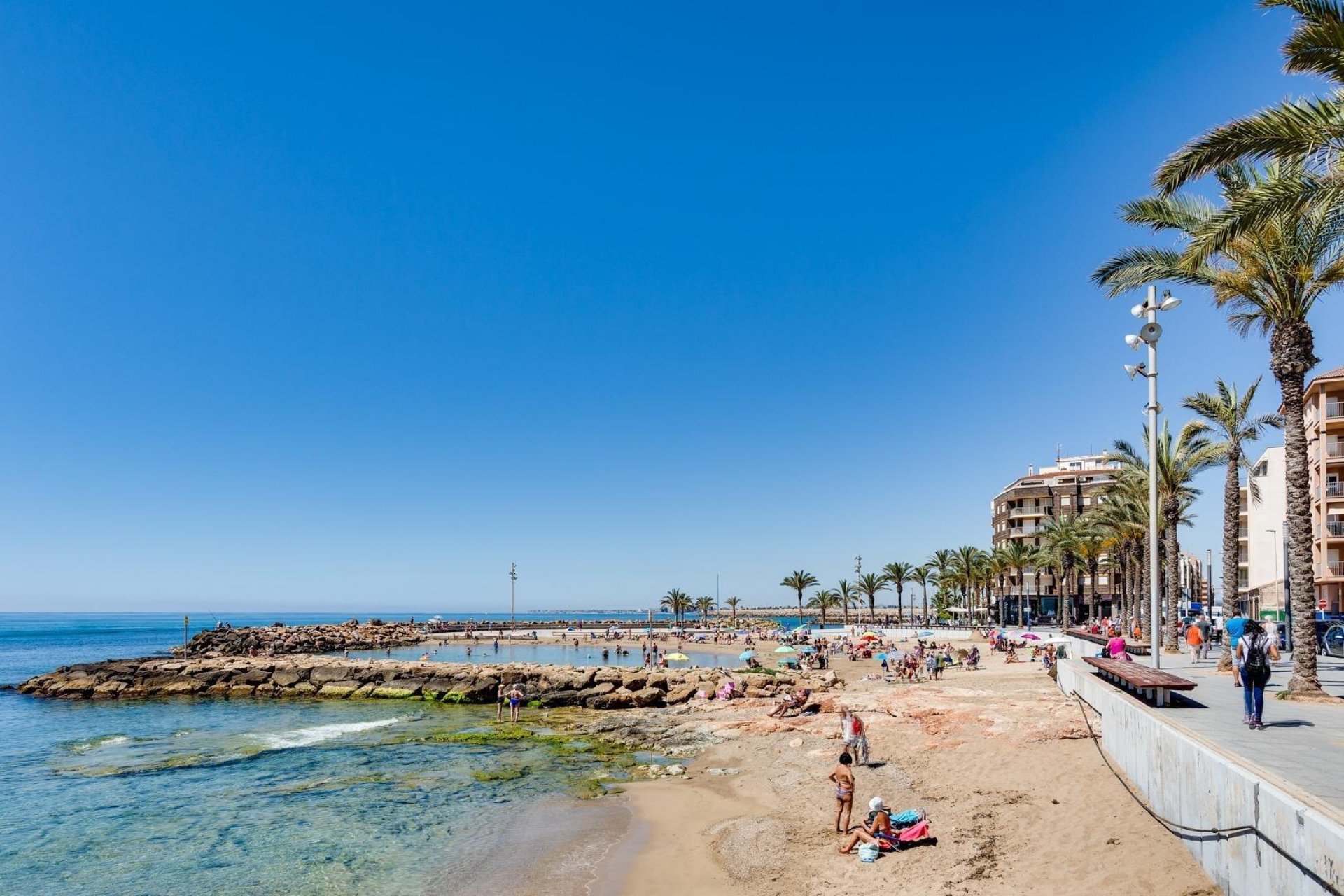 Rynek wtórny - Mieszkanie w bloku -
Torrevieja - Playa del Cura