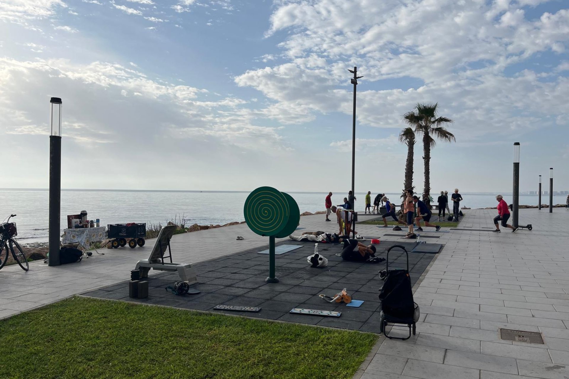 Rynek wtórny - Mieszkanie w bloku -
Torrevieja - Playa del Cura