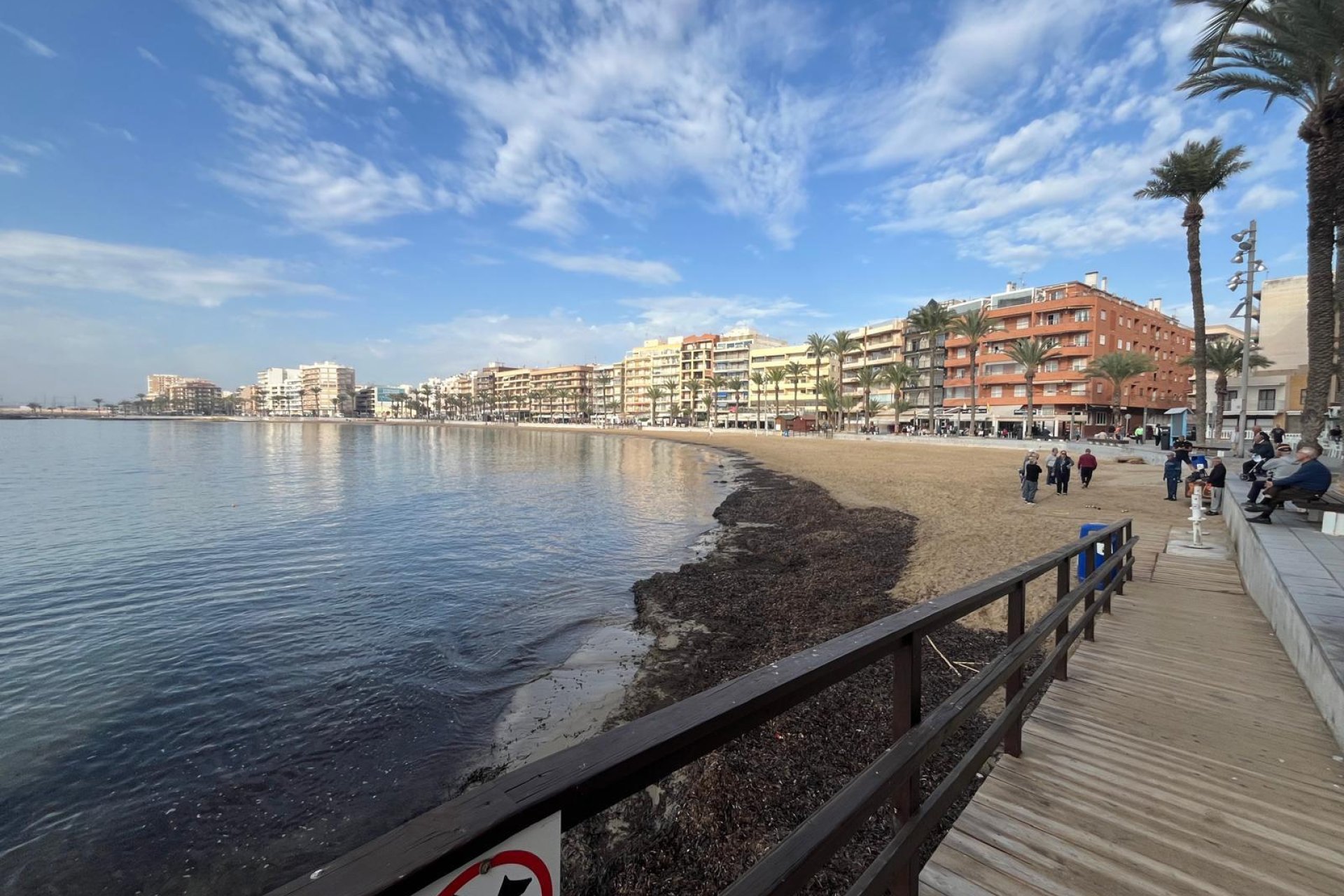 Rynek wtórny - Mieszkanie w bloku -
Torrevieja - Playa del Cura