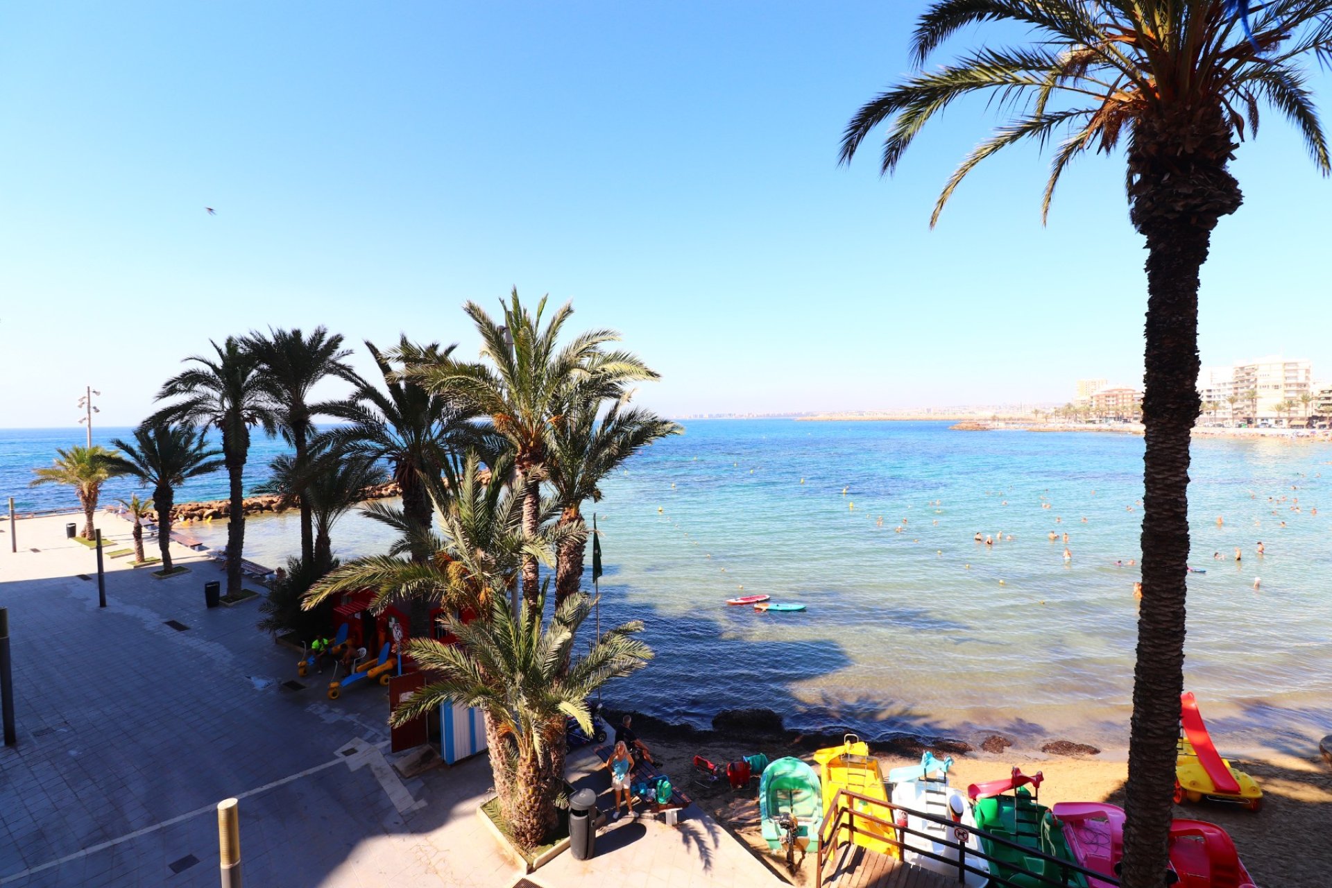 Rynek wtórny - Mieszkanie w bloku -
Torrevieja - Playa Del Cura