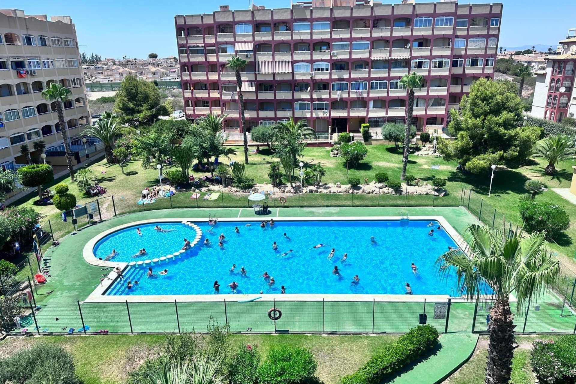 Rynek wtórny - Mieszkanie w bloku -
Torrevieja - Torreblanca