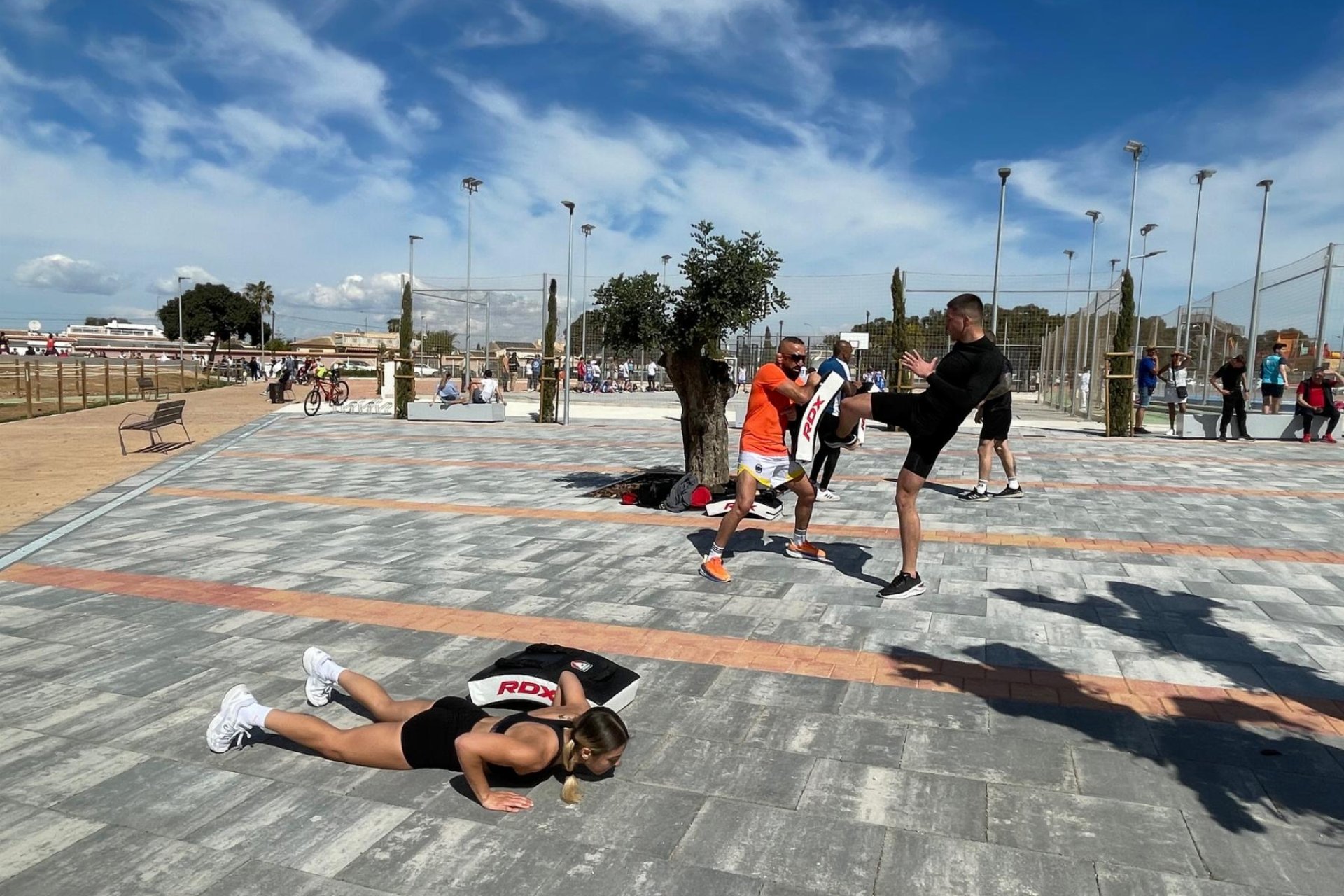 Rynek wtórny - Nauka -
Torrevieja - La Siesta