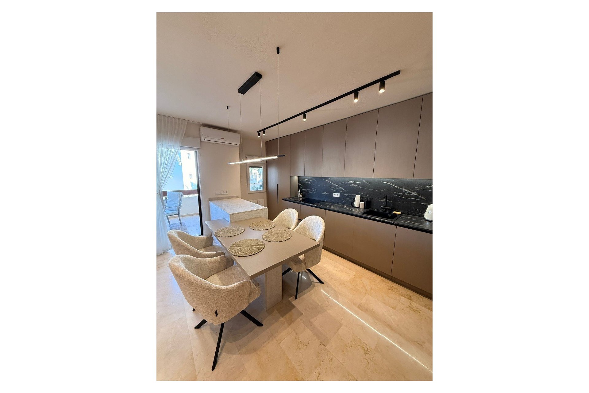 Rynek wtórny - Penthouse -
Orihuela Costa - Las Ramblas