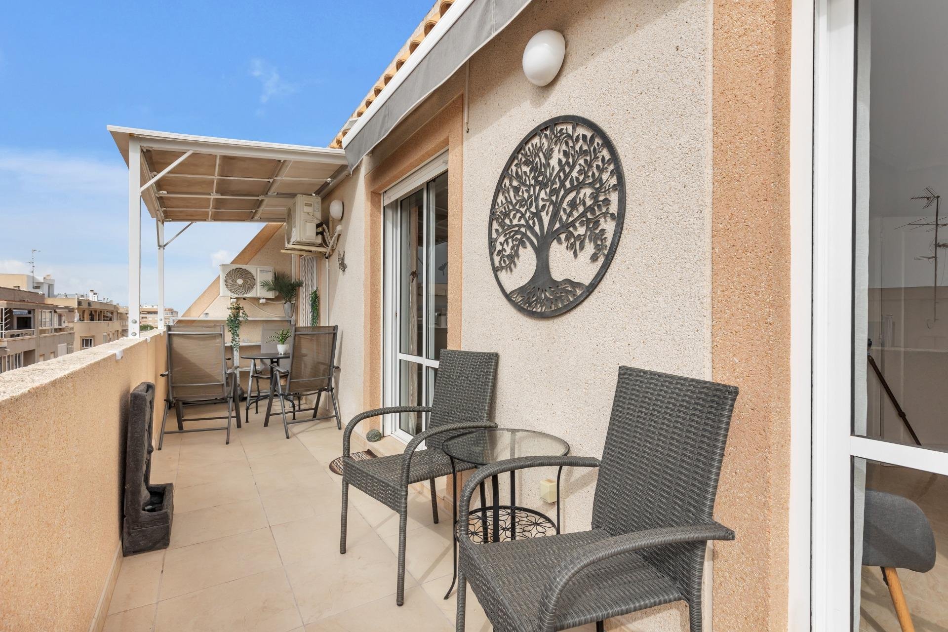 Rynek wtórny - Penthouse -
Torrevieja - Estacion de autobuses