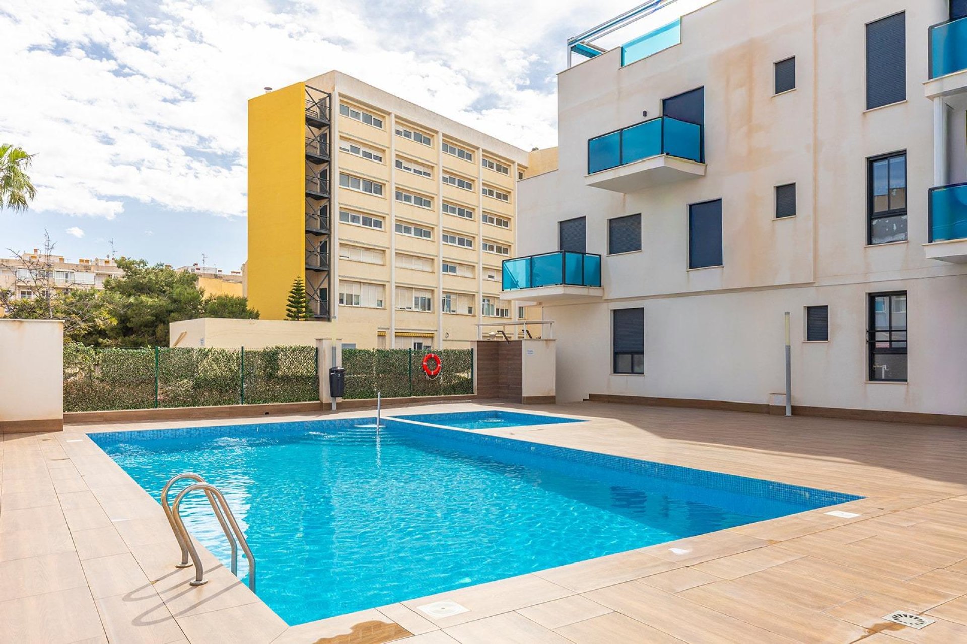 Rynek wtórny - Penthouse -
Torrevieja - Estacion de autobuses