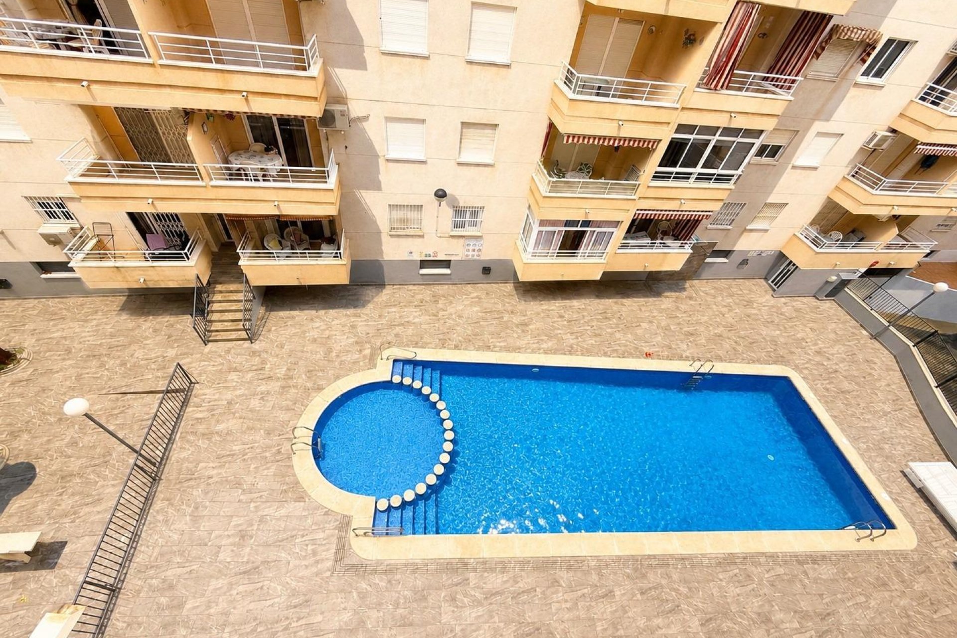 Rynek wtórny - Penthouse -
Torrevieja - Estacion de autobuses
