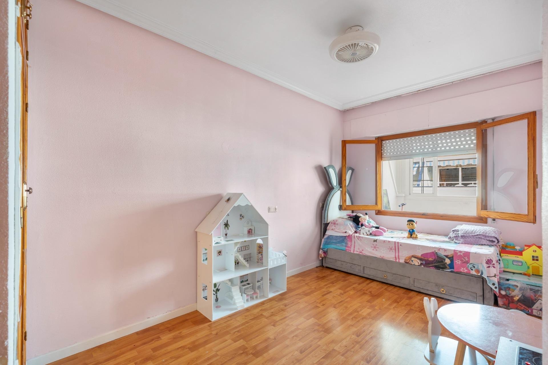 Rynek wtórny - Penthouse -
Torrevieja - Playa del Cura