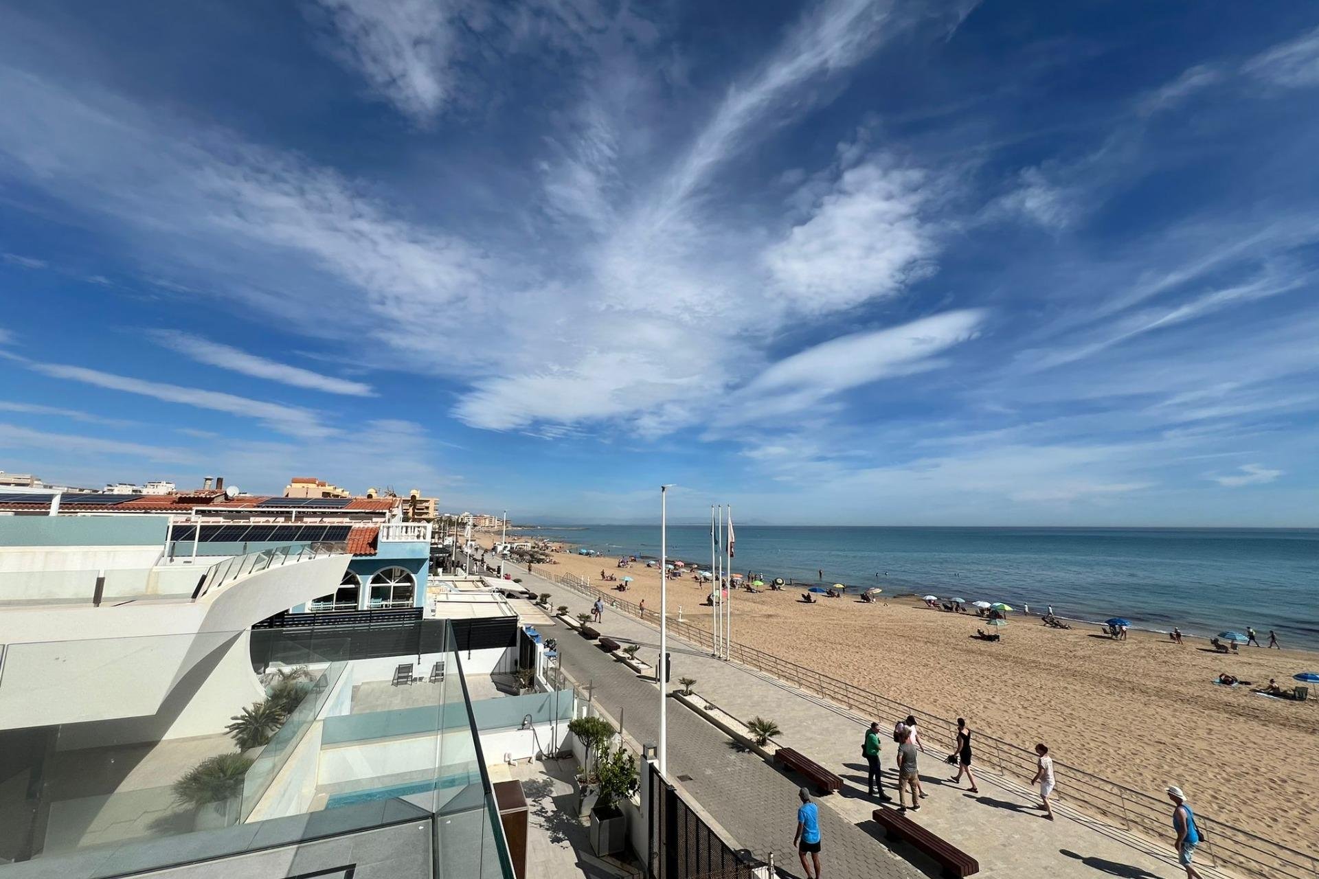 Rynek wtórny - Villa de Lujo -
Torrevieja - La Mata