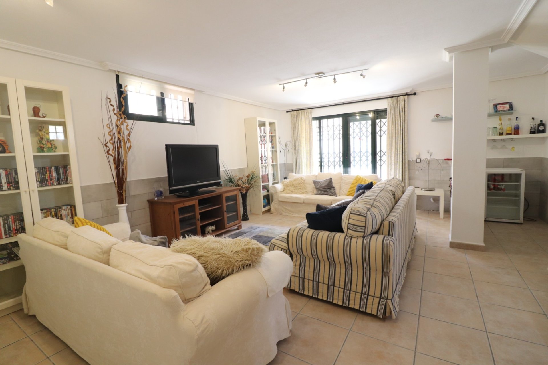 Rynek wtórny - Willa -
Algorfa - Lo Crispin