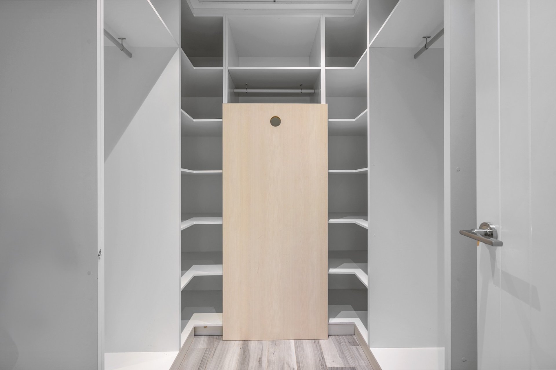 Rynek wtórny - Willa -
Algorfa - Lomas de La Juliana