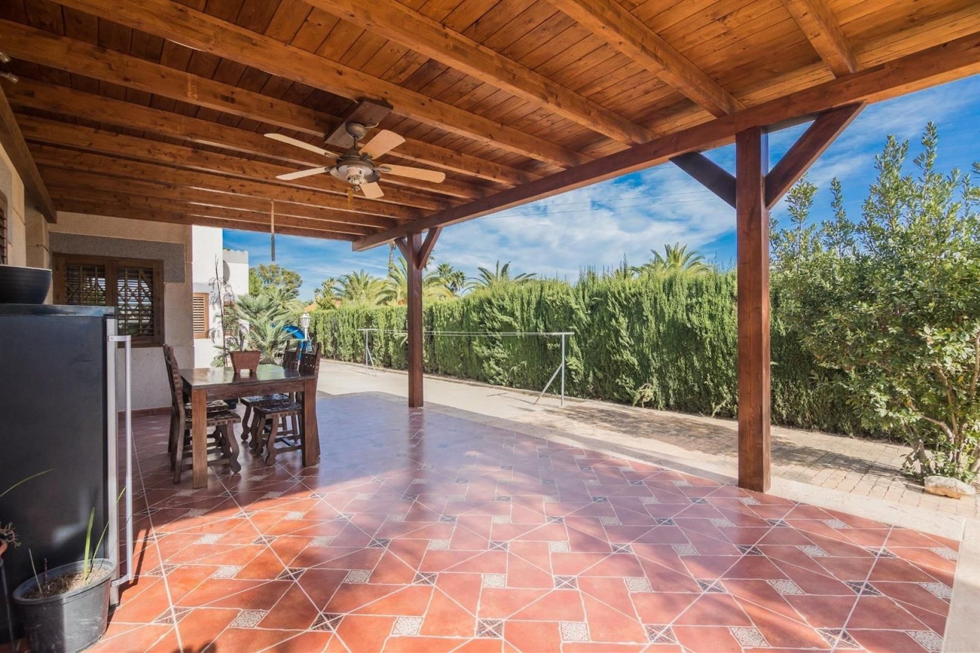 Rynek wtórny - Willa -
Alicante - Corte Ingles