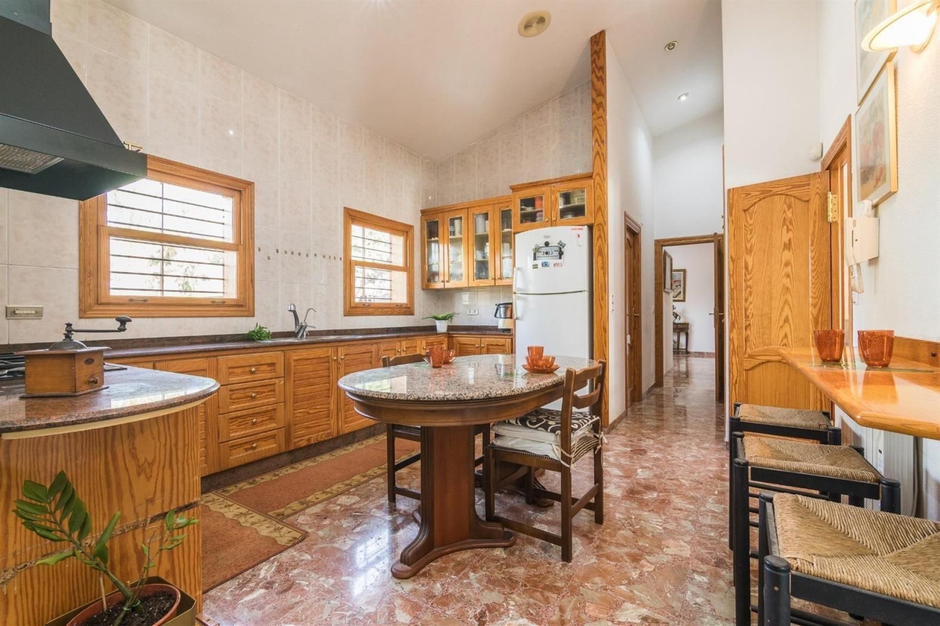 Rynek wtórny - Willa -
Alicante - Corte Ingles