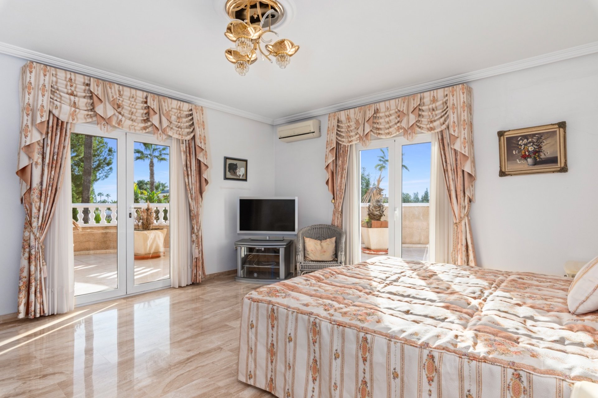 Rynek wtórny - Willa -
Ciudad Quesada - Doña Pepa