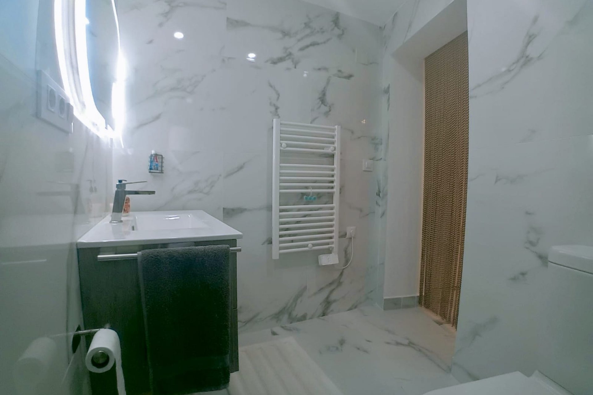 Rynek wtórny - Willa -
El Valle Golf Resort - El Valle Golf Resort - Centre