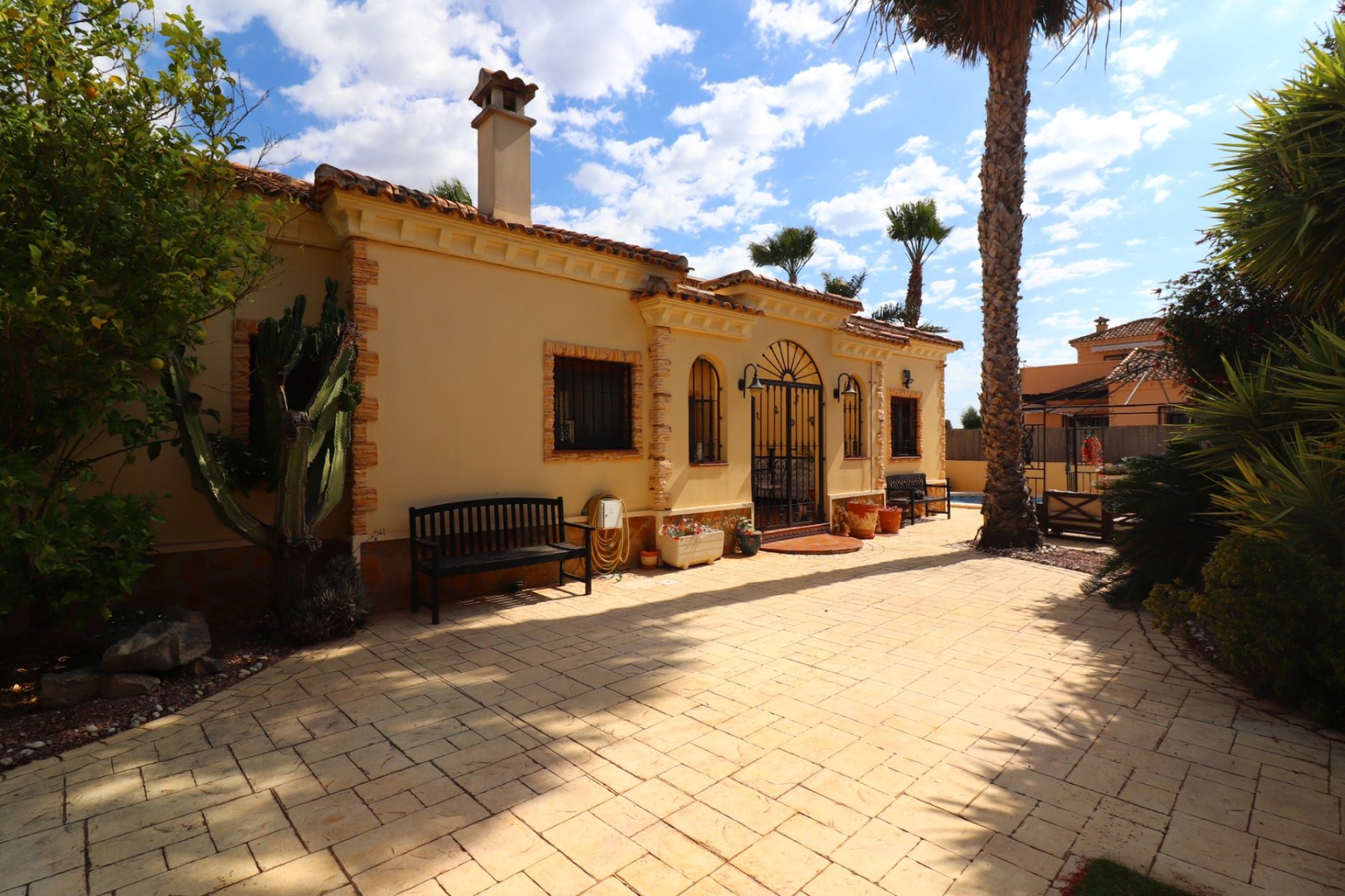 Rynek wtórny - Willa -
Formentera del Segura - Fincas de La Vega