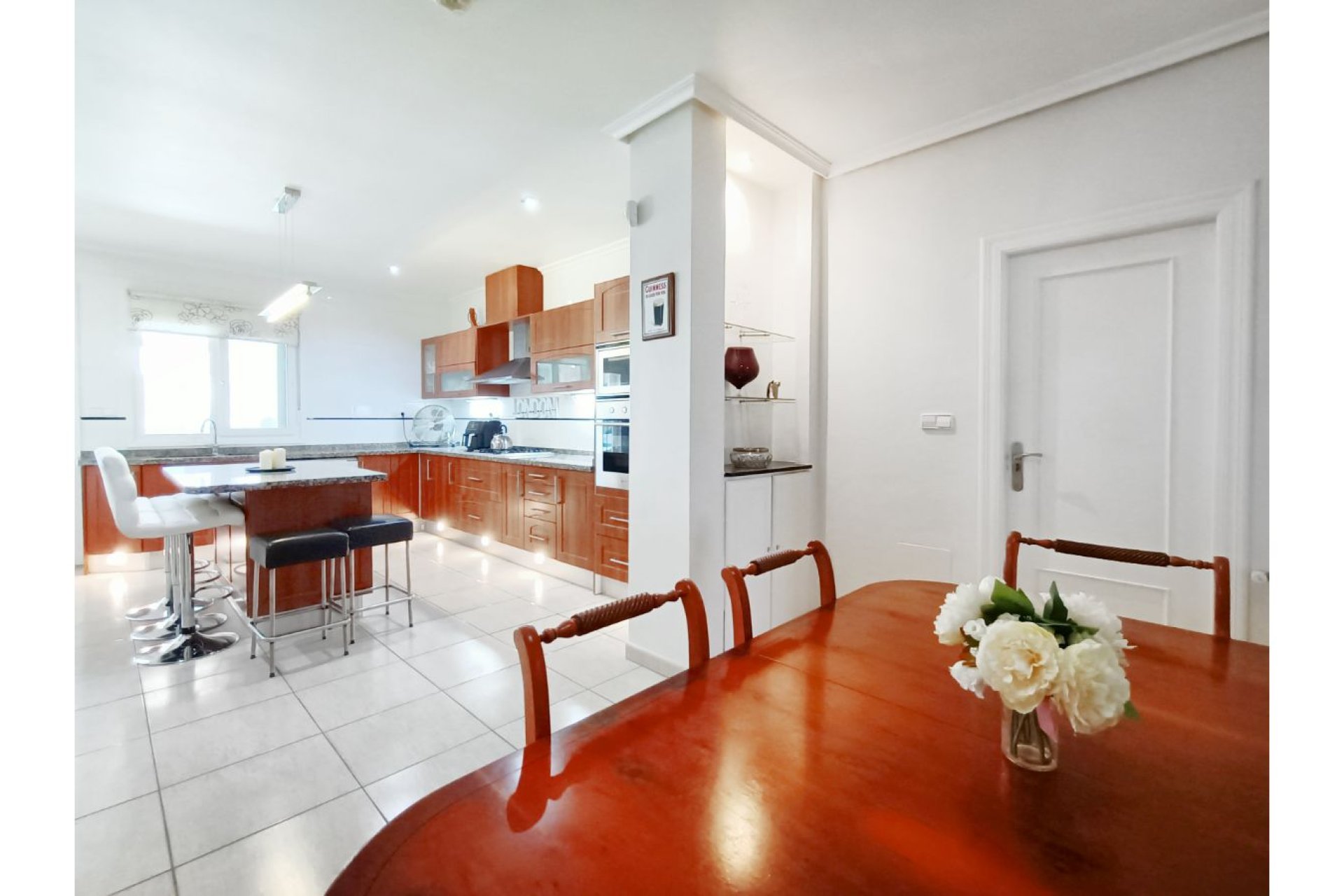 Rynek wtórny - Willa -
Gea Y Truyols