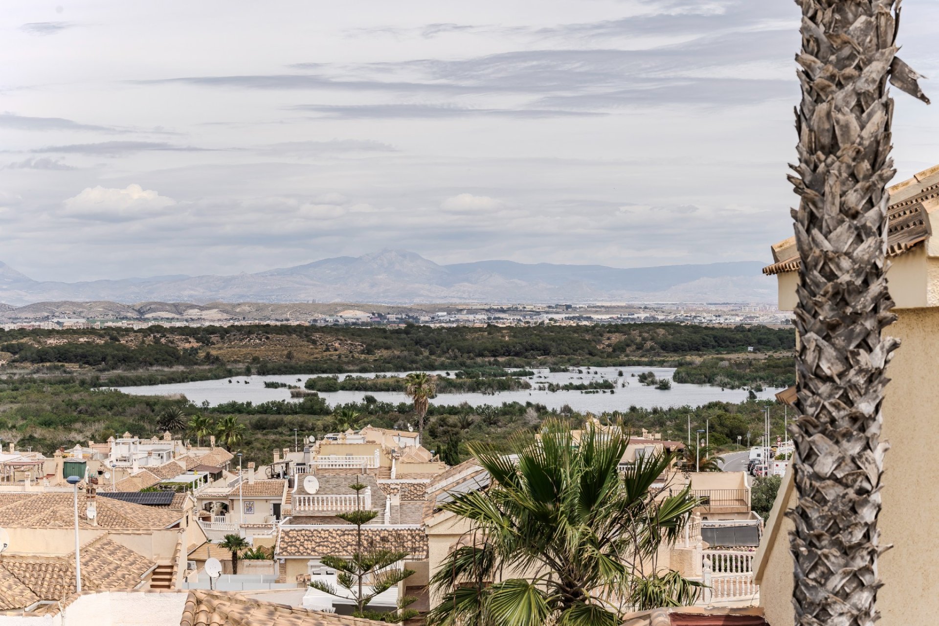 Rynek wtórny - Willa -
Gran Alacant - Monte y Mar