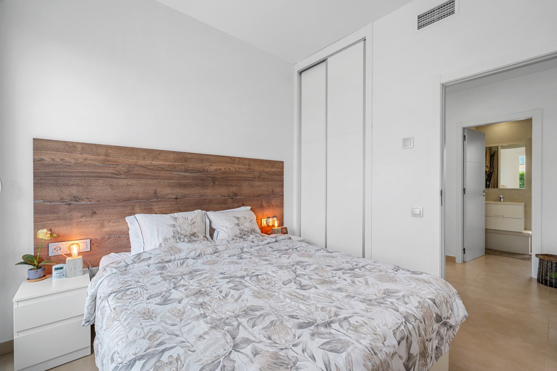 Rynek wtórny - Willa -
Jacarilla - Vistabella