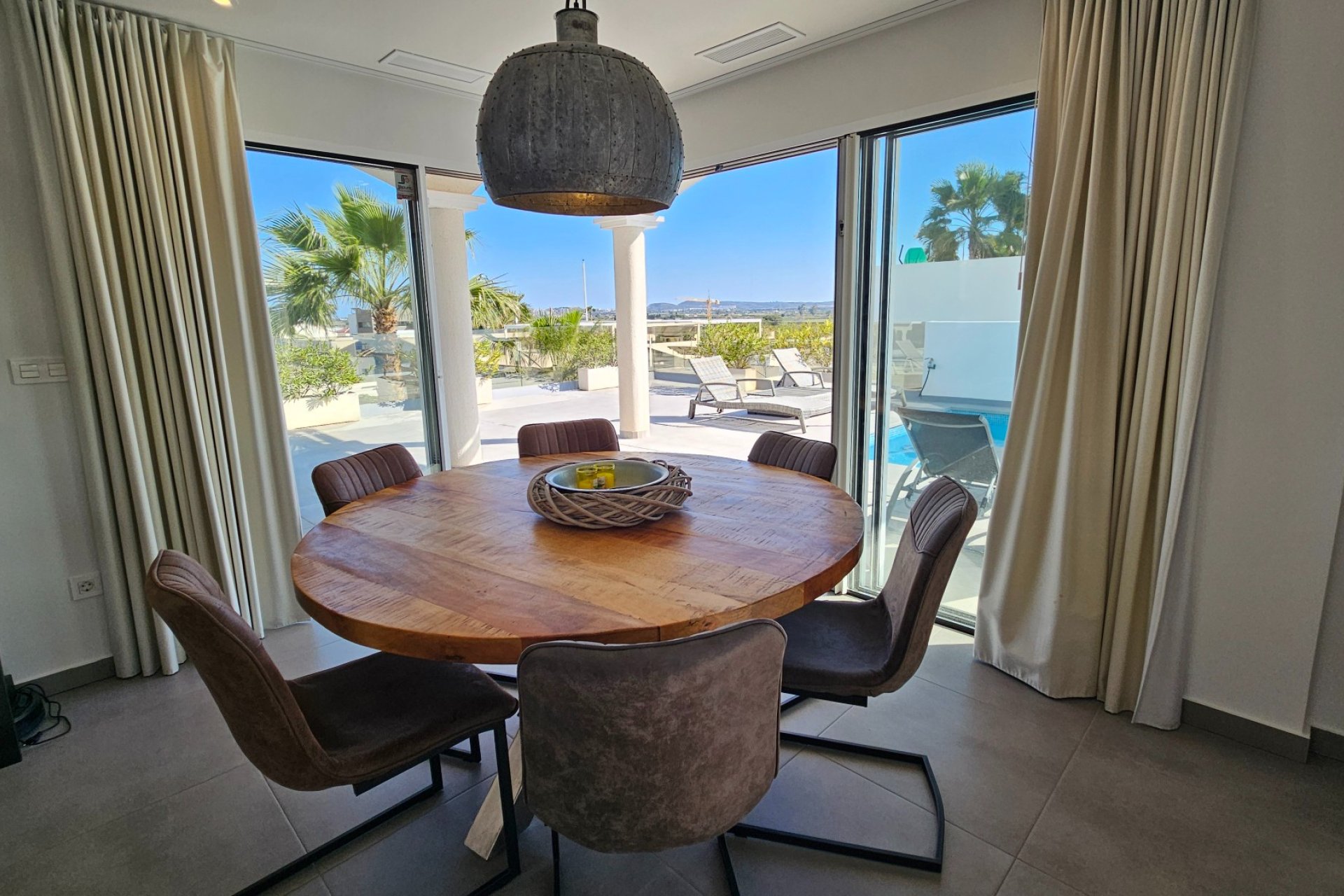 Rynek wtórny - Willa -
La Marina - La Marina - Urbanization