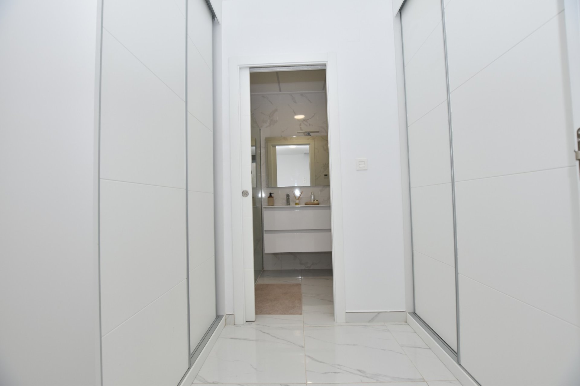 Rynek wtórny - Willa -
Los Montesinos - La Herrada