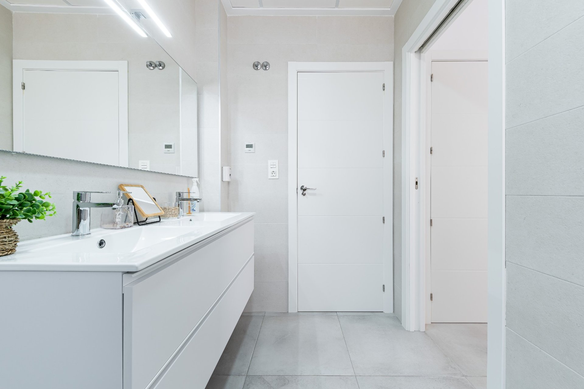 Rynek wtórny - Willa -
Los Montesinos - La Herrada