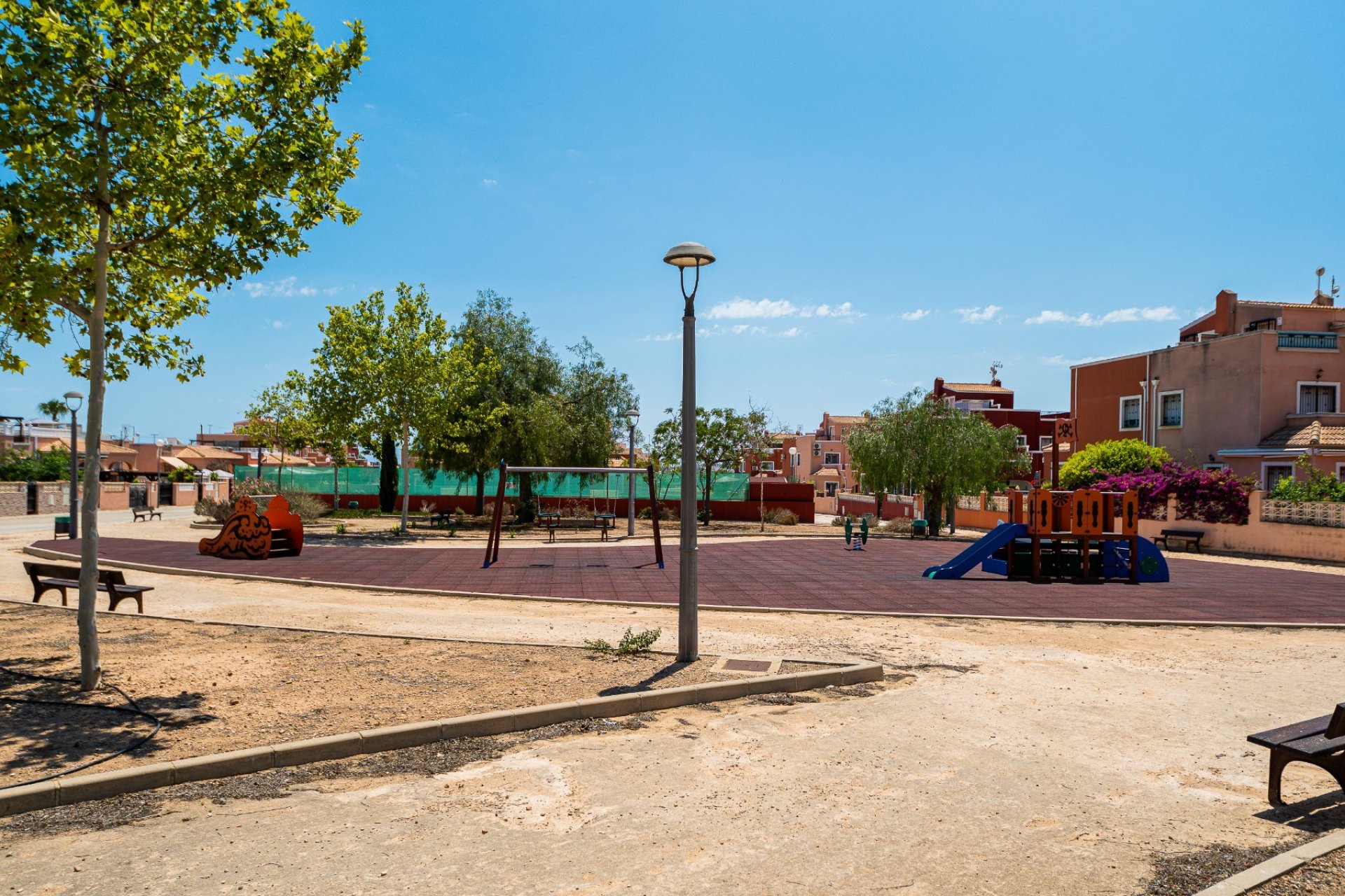 Rynek wtórny - Willa -
Los Montesinos - La Herrada