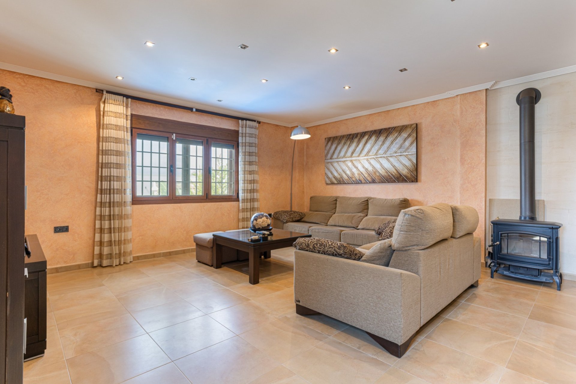 Rynek wtórny - Willa -
Montesinos - La Herrada