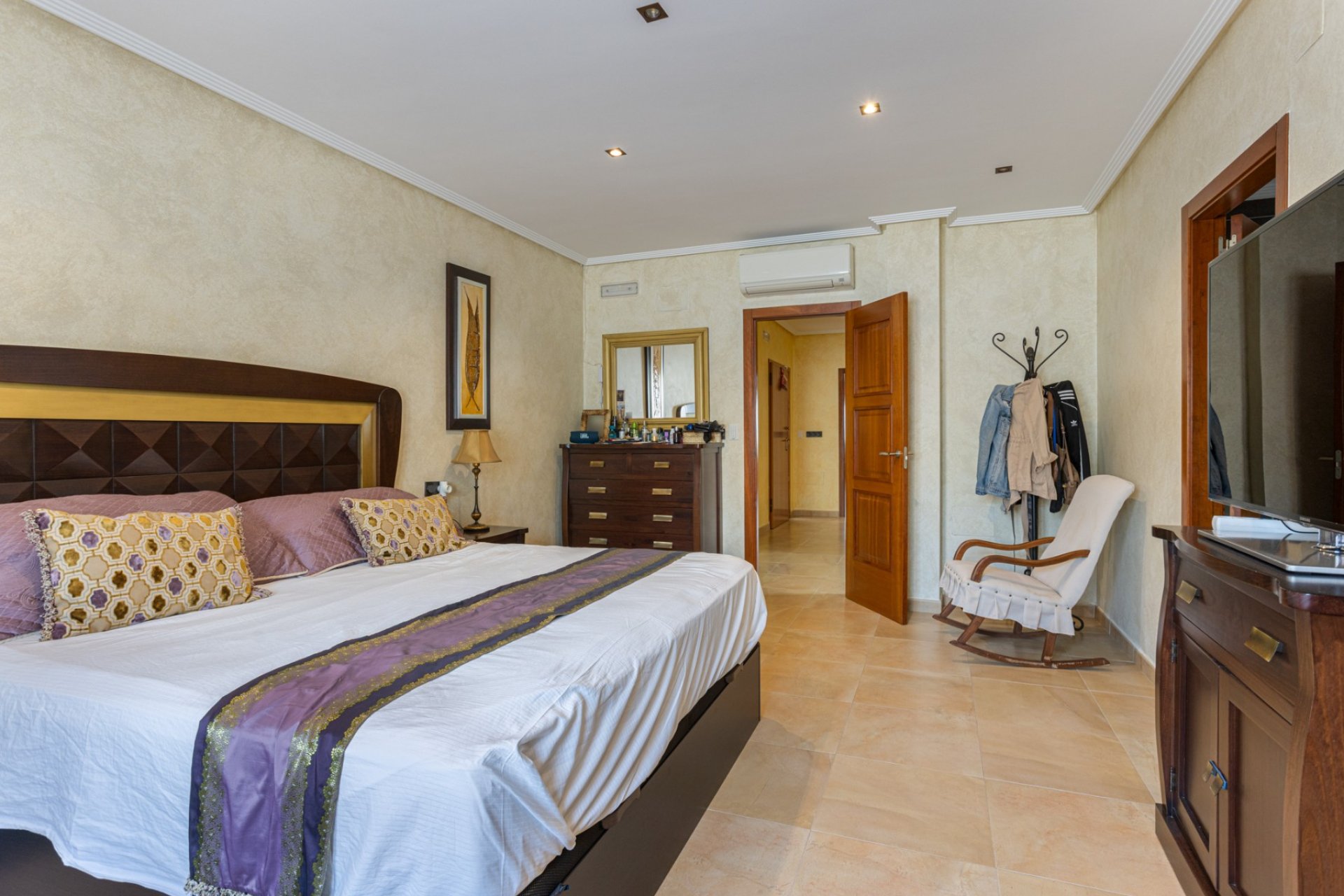 Rynek wtórny - Willa -
Montesinos - La Herrada