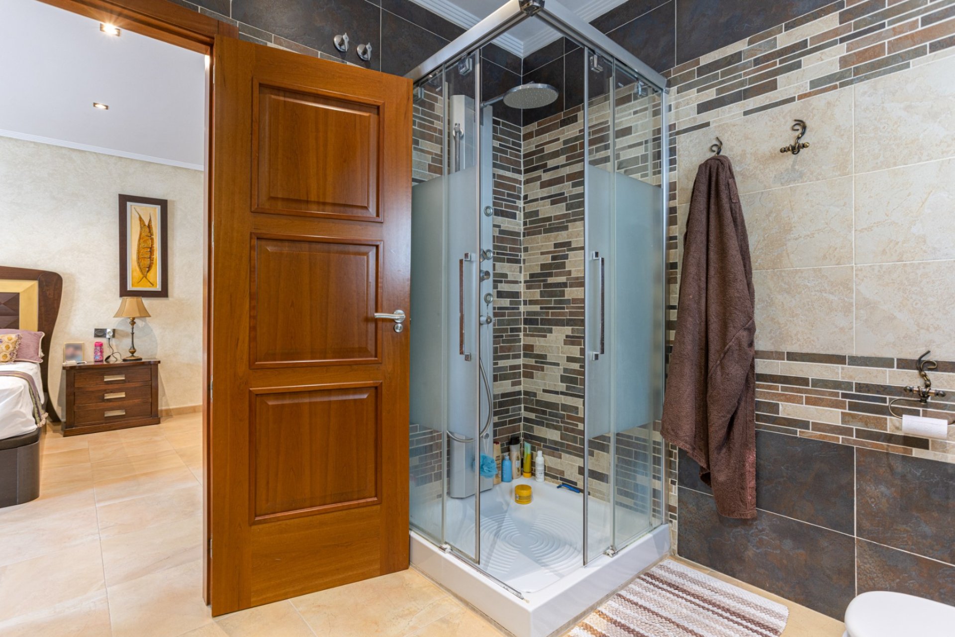 Rynek wtórny - Willa -
Montesinos - La Herrada