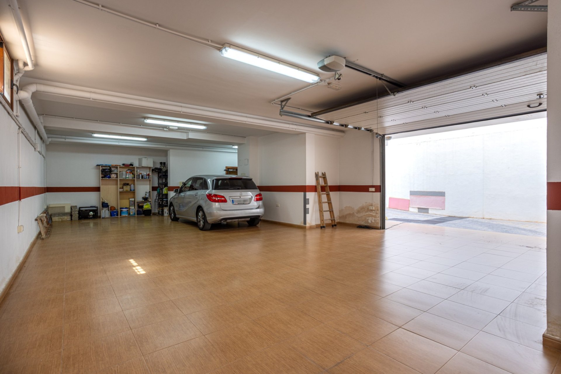 Rynek wtórny - Willa -
Montesinos - La Herrada