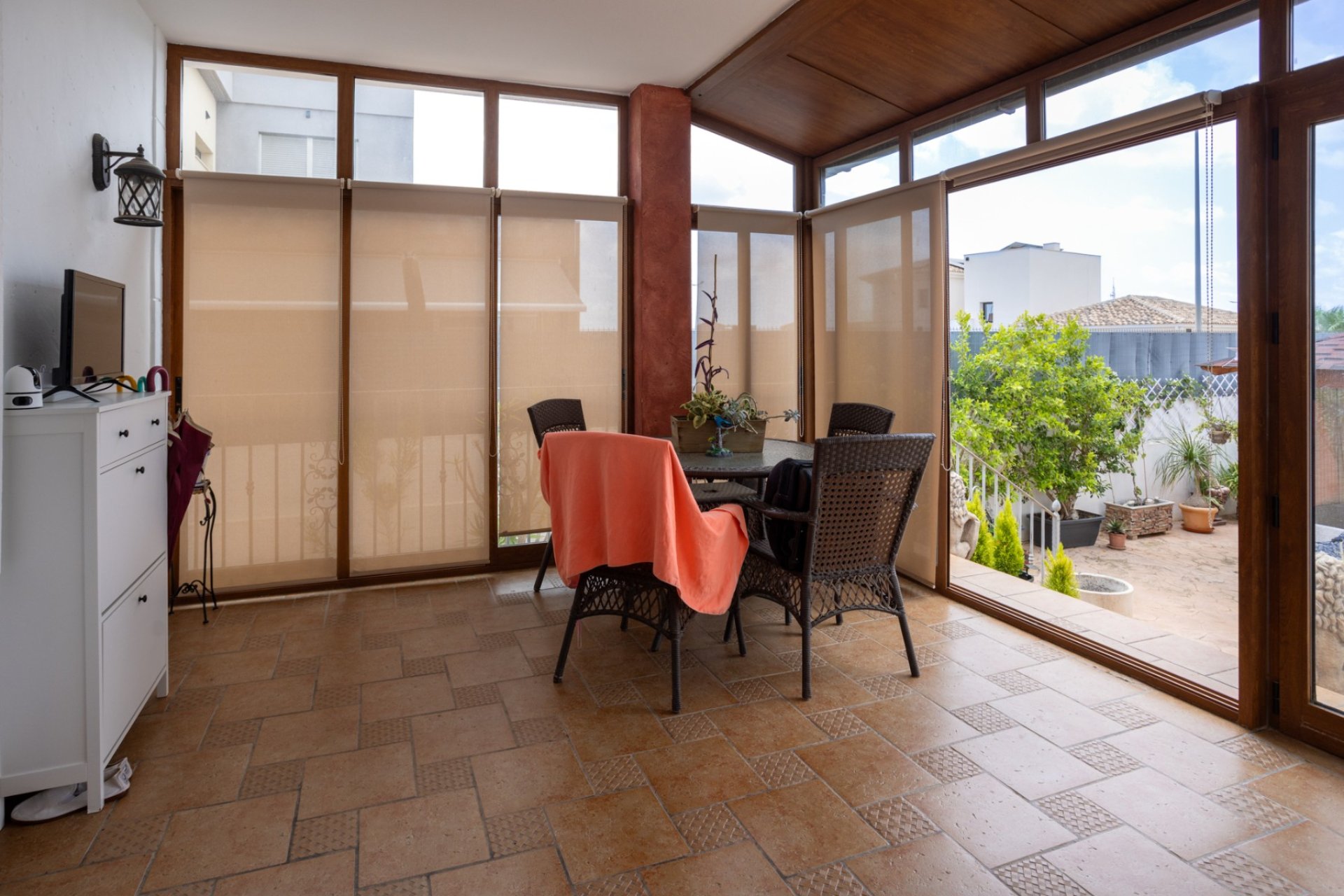 Rynek wtórny - Willa -
Montesinos - La Herrada