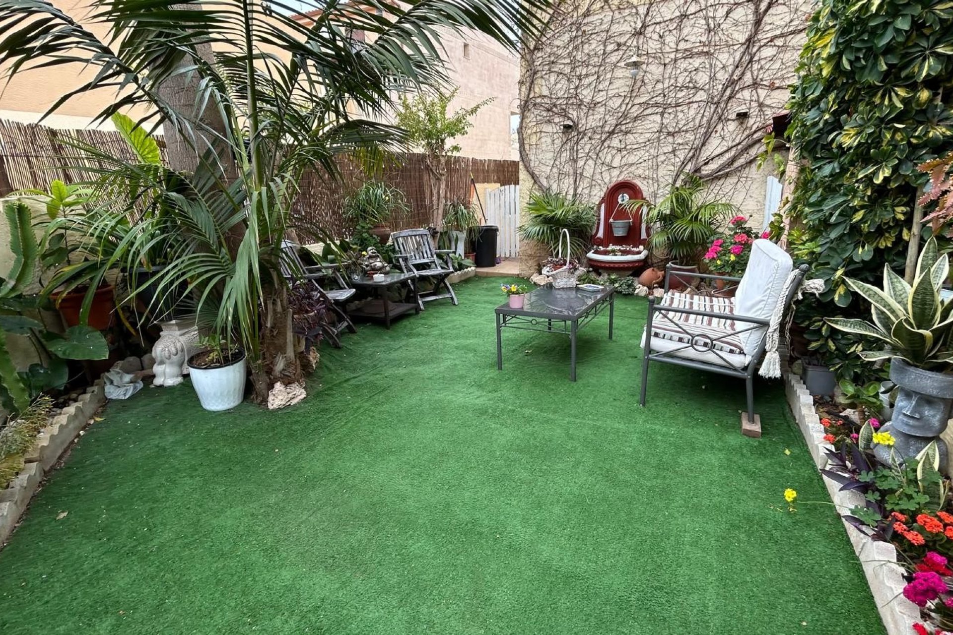 Rynek wtórny - Willa -
Montesinos - Los Montesinos