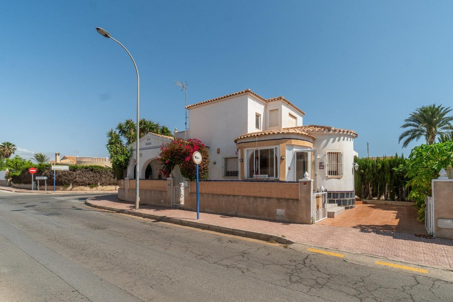 Rynek wtórny - Willa -
Orihuela Costa - La Florida