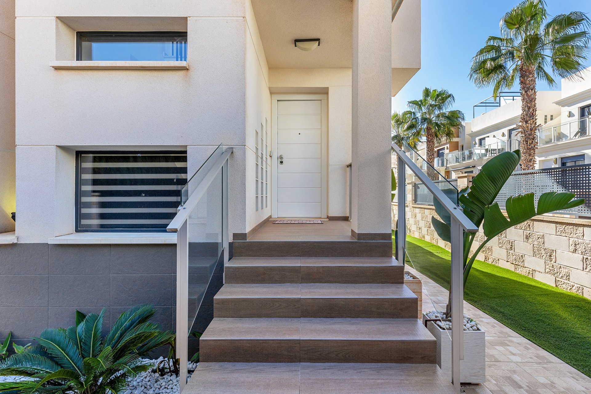 Rynek wtórny - Willa -
Orihuela Costa - La Zenia