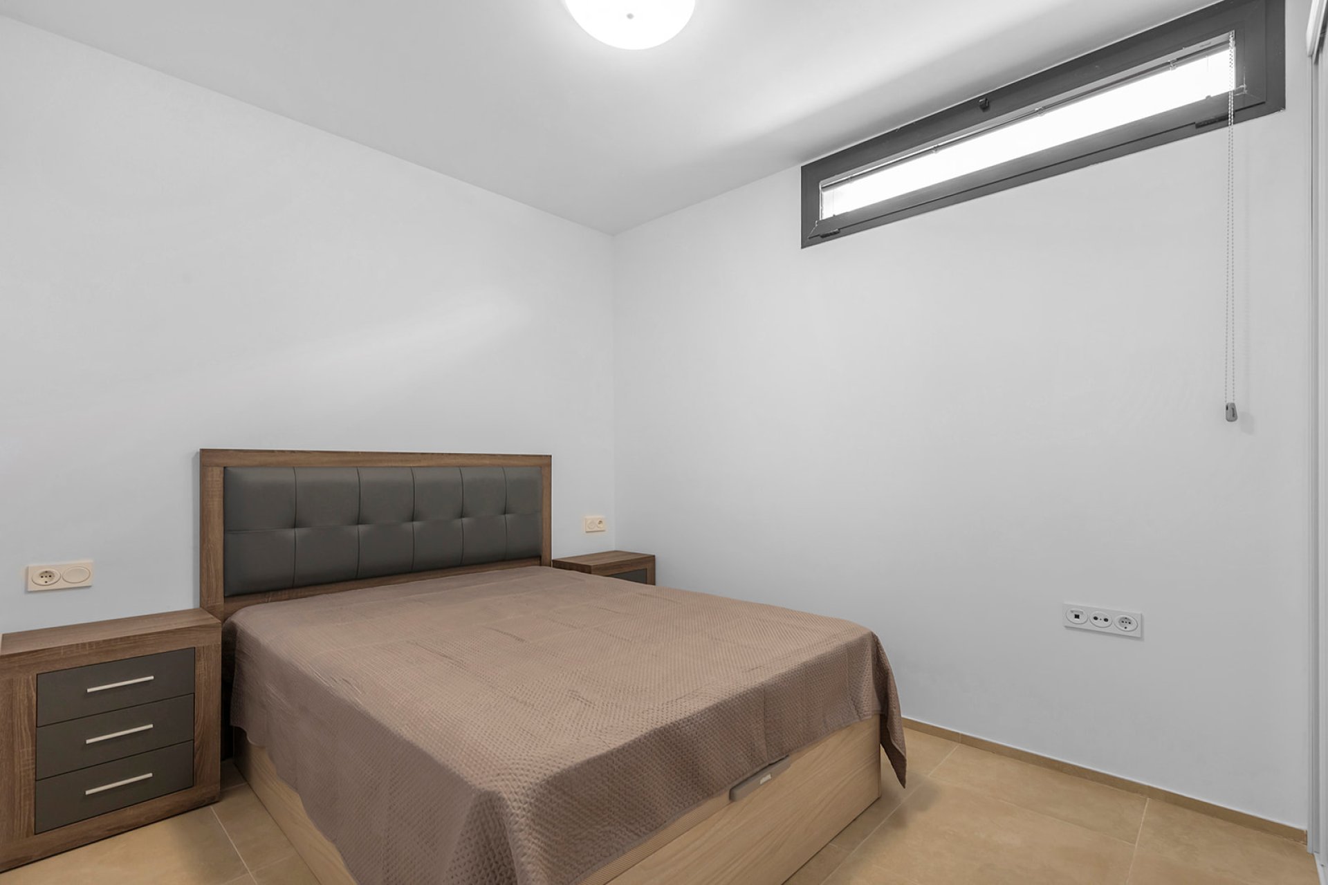 Rynek wtórny - Willa -
Orihuela Costa - La Zenia