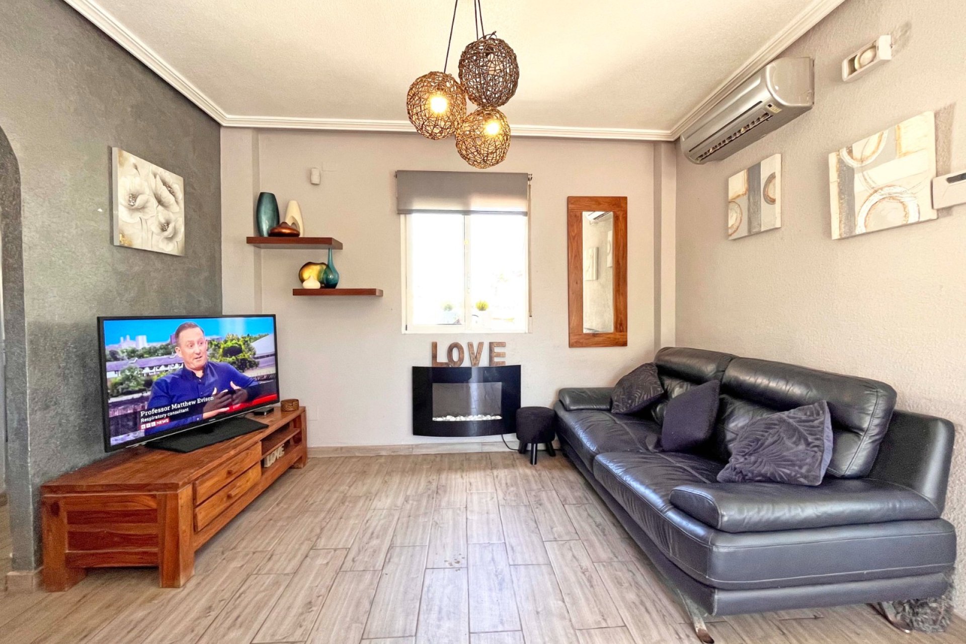 Rynek wtórny - Willa -
Orihuela Costa - La Zenia