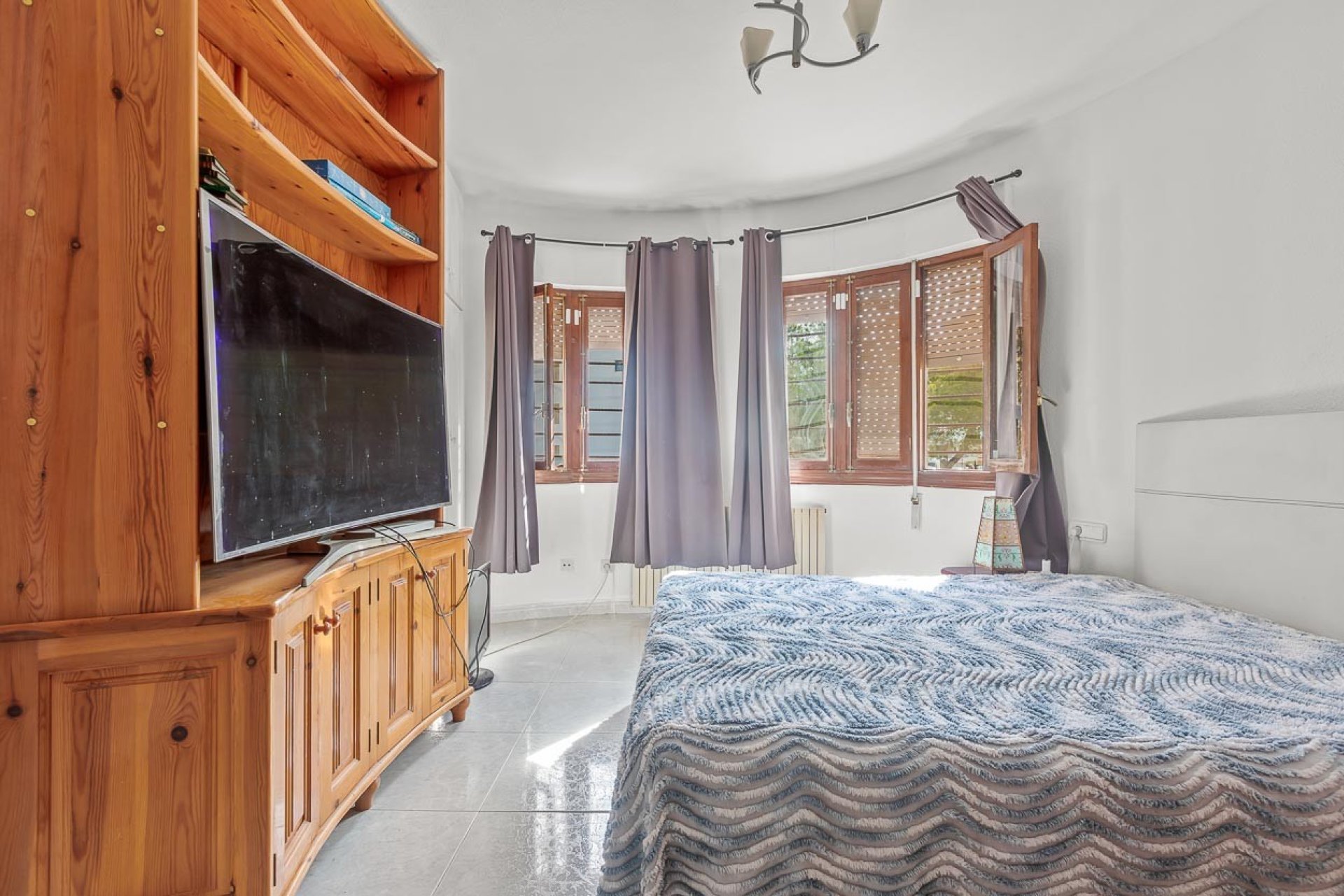 Rynek wtórny - Willa -
Orihuela Costa - Las Filipinas