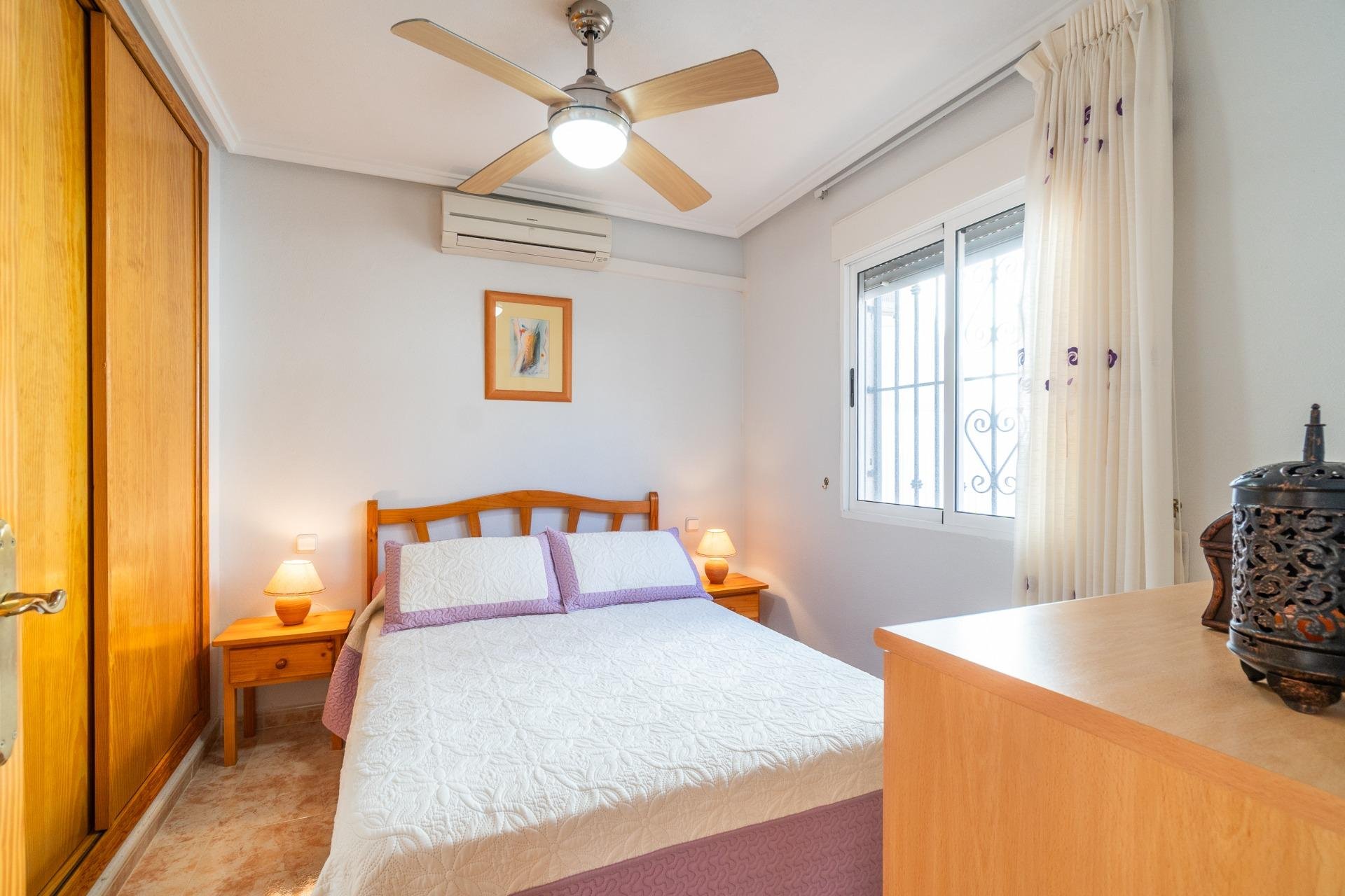 Rynek wtórny - Willa -
Orihuela Costa - Playa Flamenca