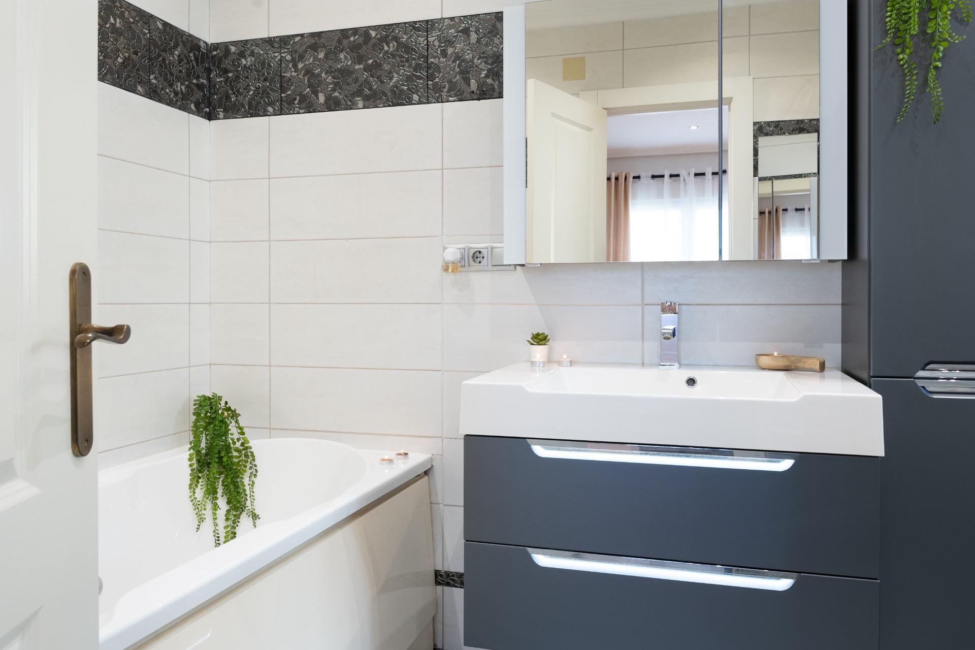 Rynek wtórny - Willa -
Orihuela Costa - Playa Flamenca