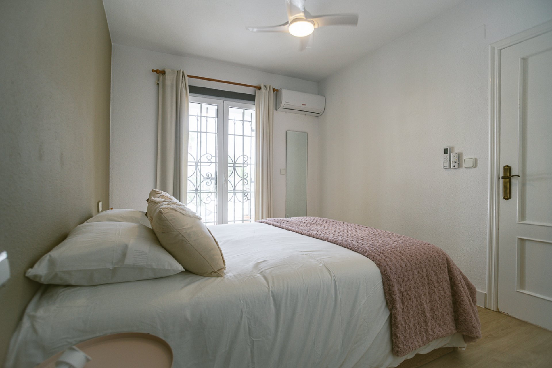 Rynek wtórny - Willa -
Orihuela Costa - Villamartín