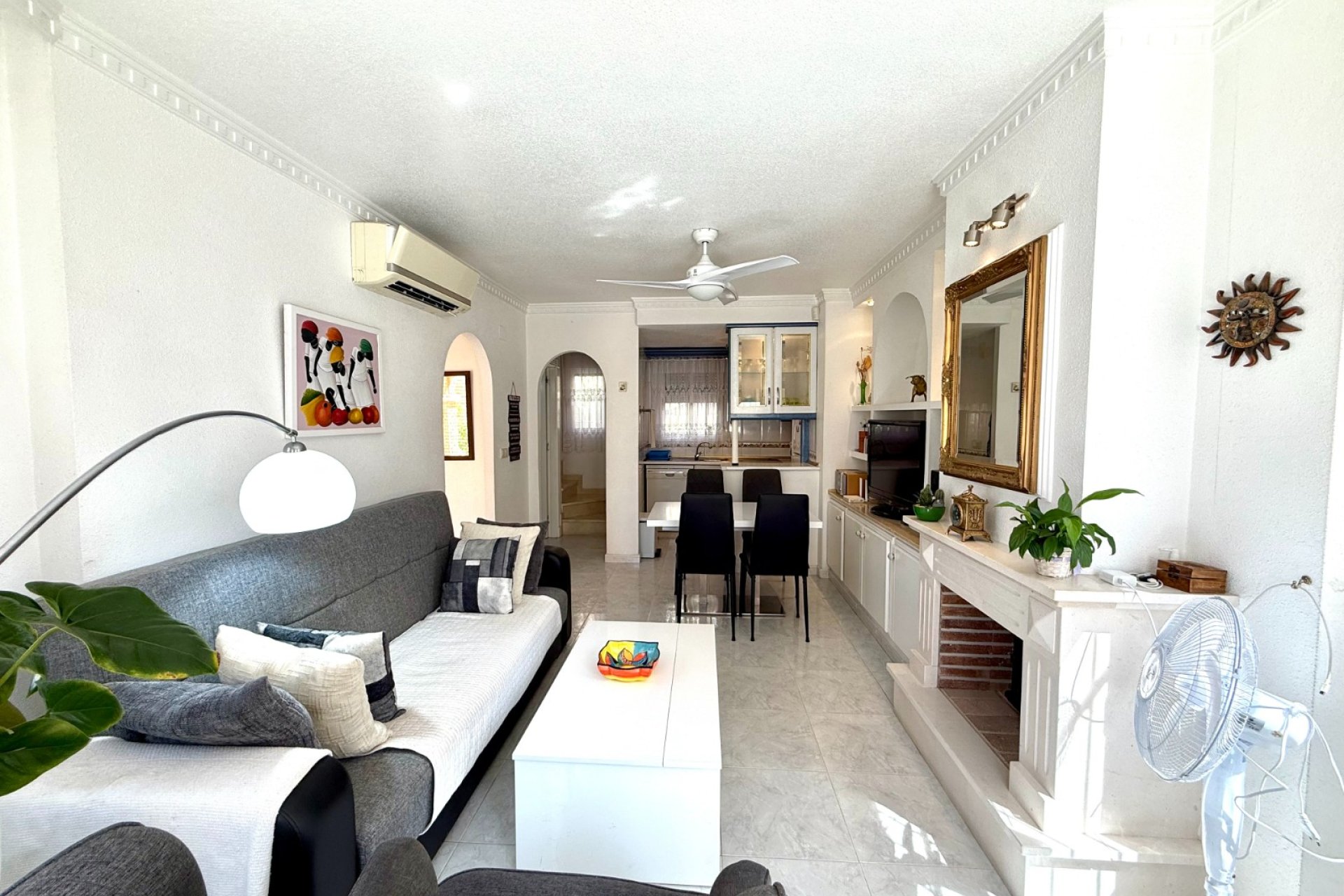 Rynek wtórny - Willa -
Orihuela Costa - Villamartín